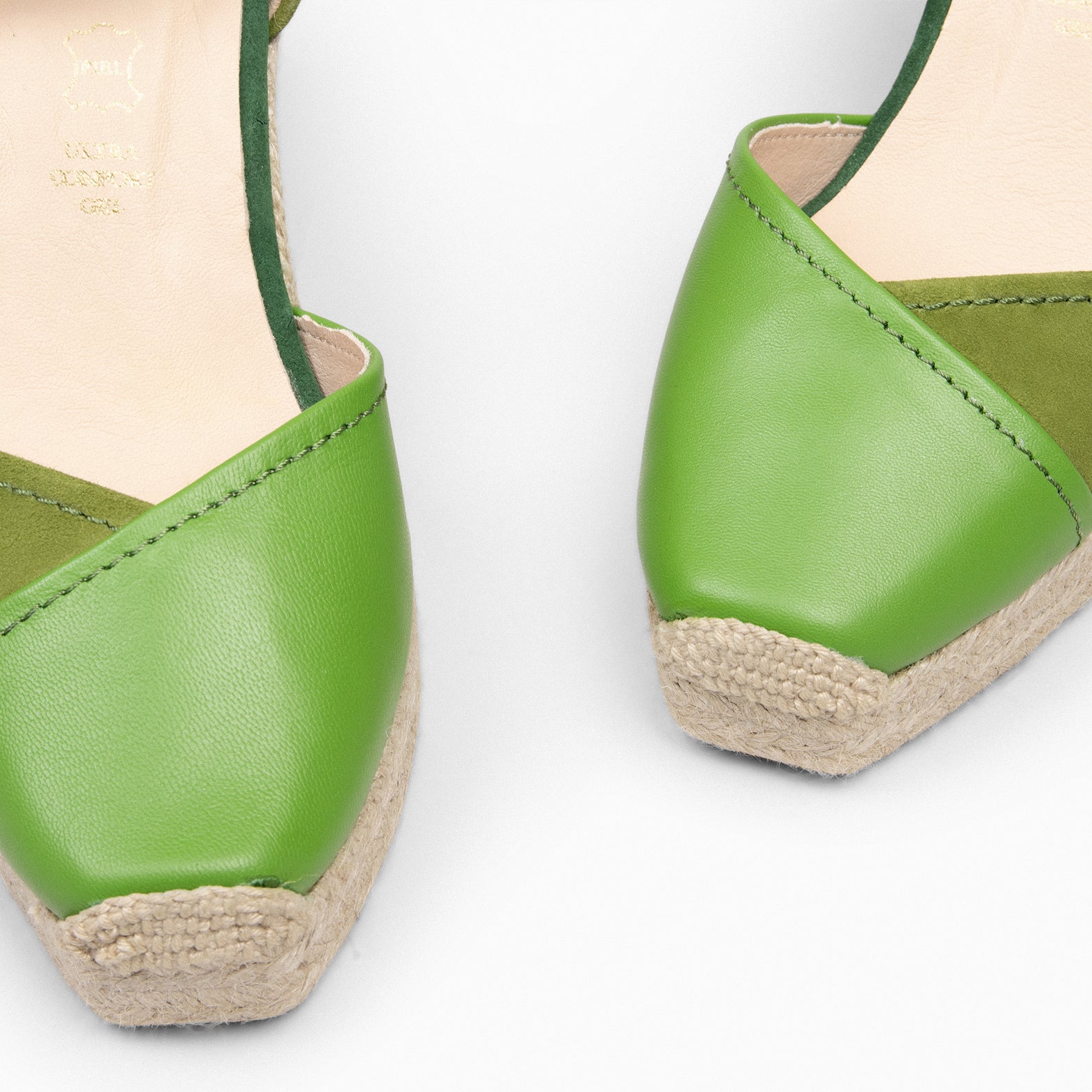 VALDEMOSSAS - Cuñas de esparto de piel VERDE