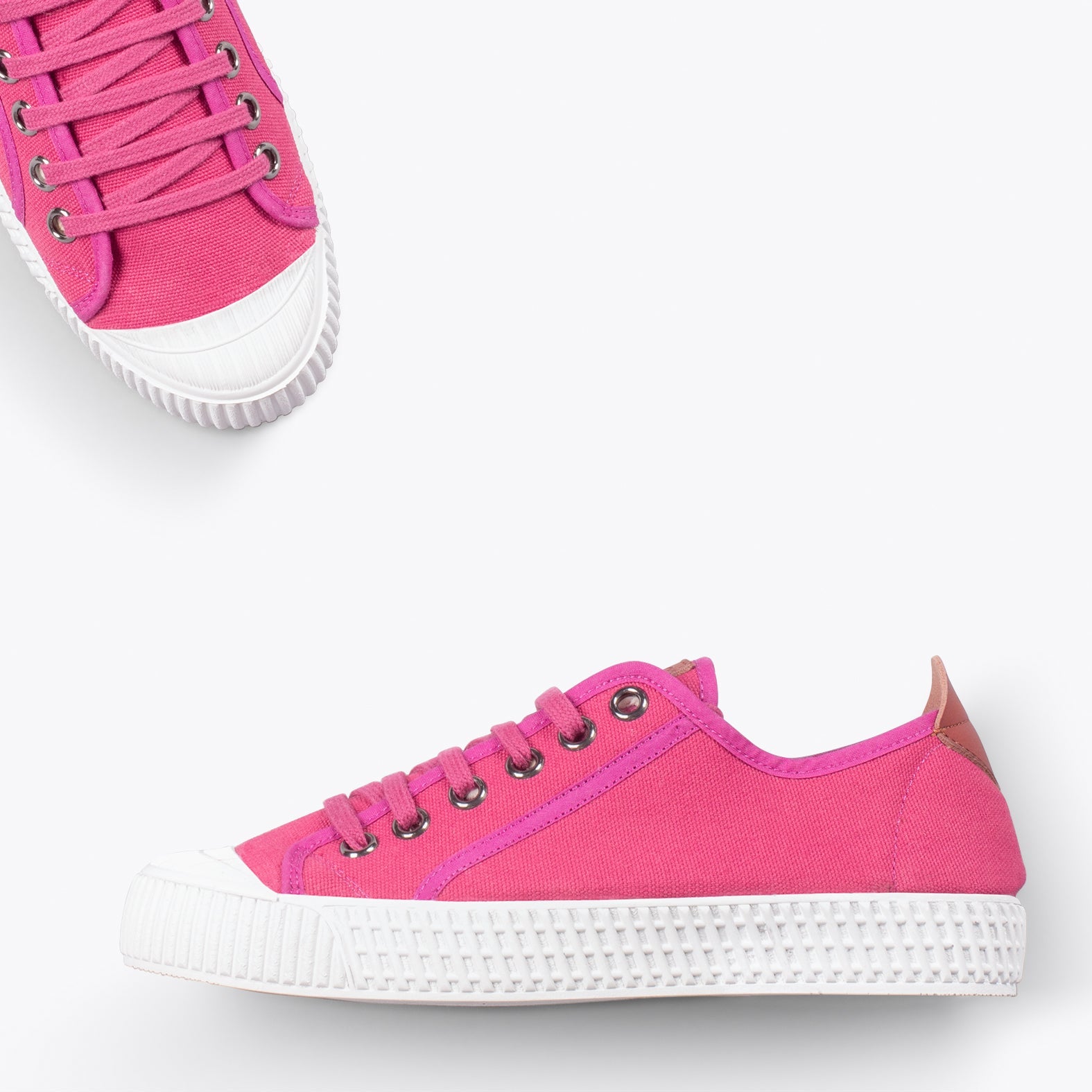 BAMBA – Zapatillas de lona hidrófuga con borreguito FUCSIA