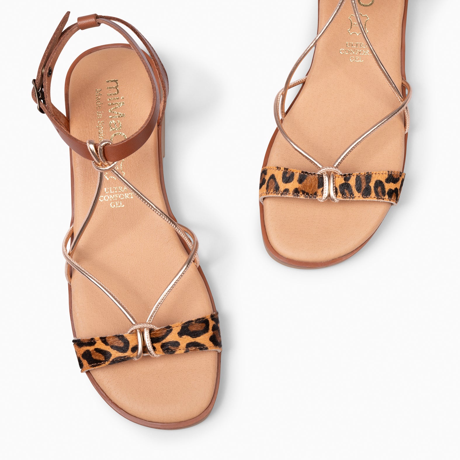 AMONET – Sandalias planas elegantes LEOPARDO