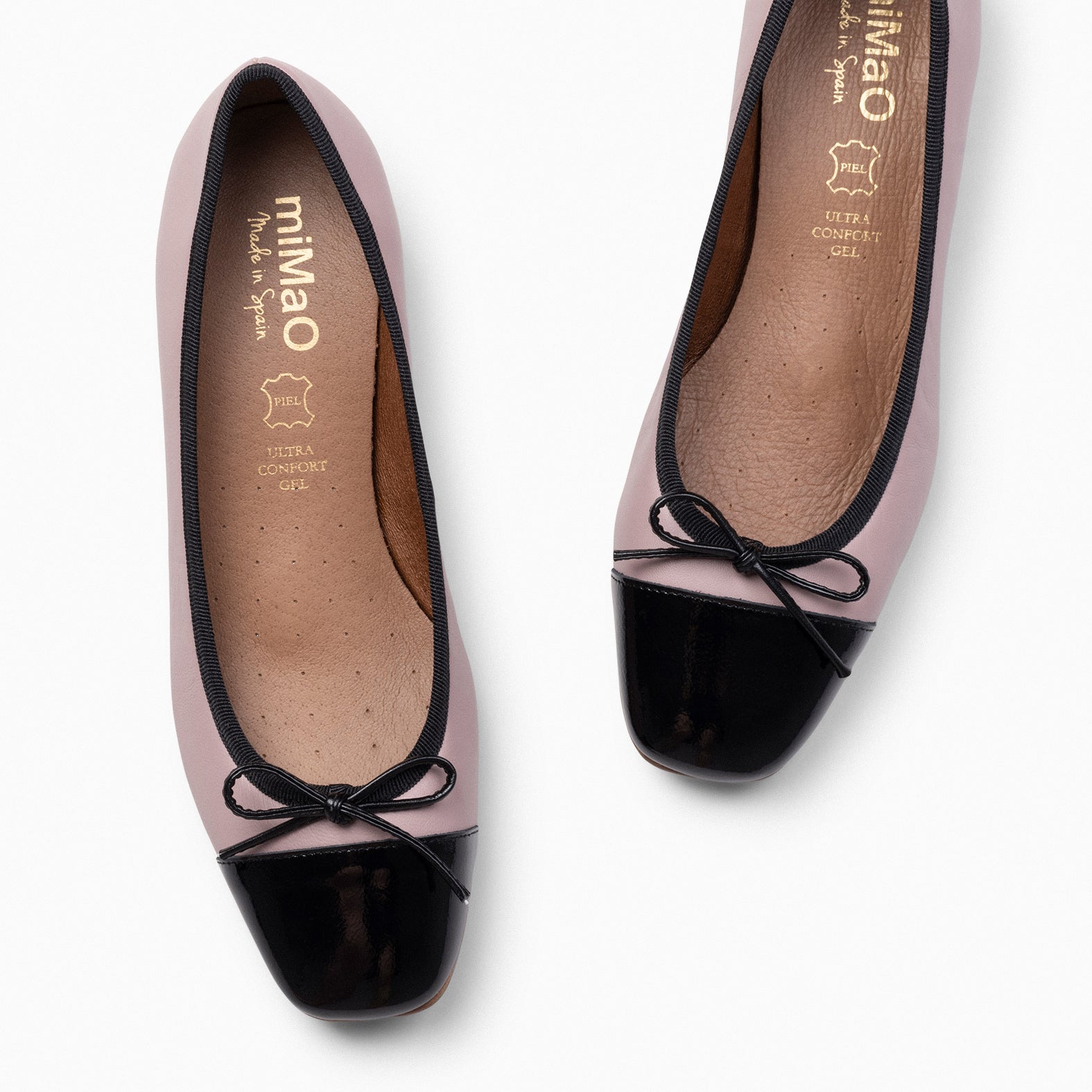 GLAMOUR – Bailarinas con tacón y puntera de charol NUDE