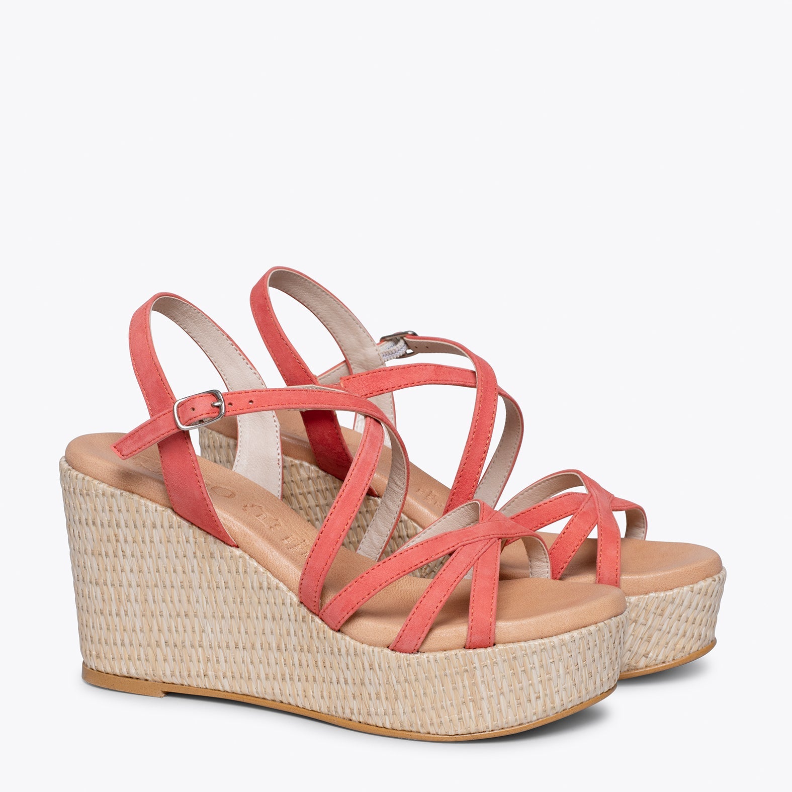MICONOS Cuña con plataforma de rafia y tiras cruzadas CORAL