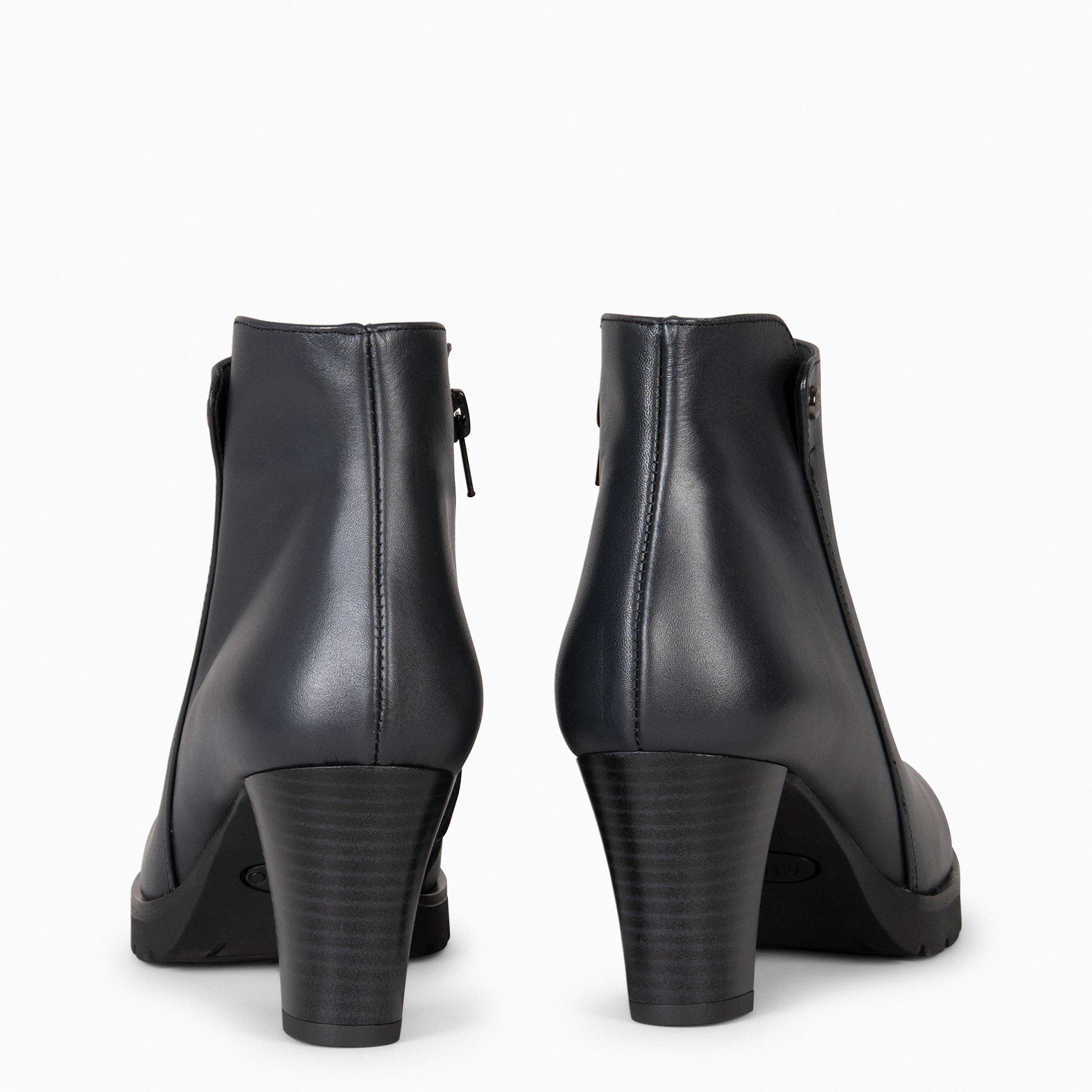 PRAGA – Botines con tacón MARINO