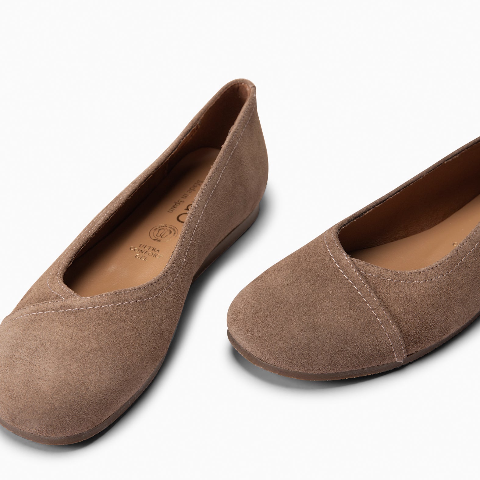 PLUMA - Bailarina baresoft de serraje en TAUPE