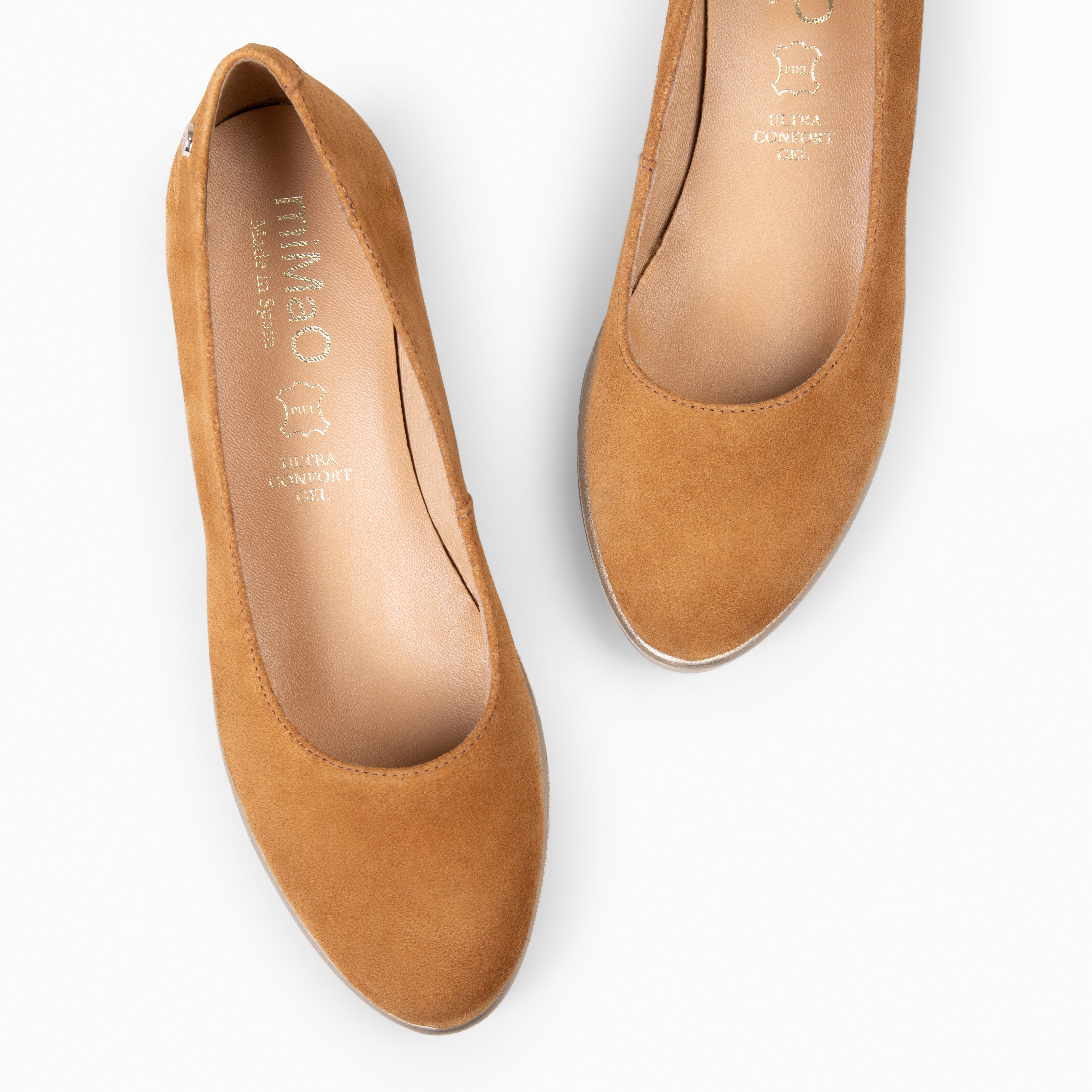 IRIS - Bailarina con cuña CAMEL