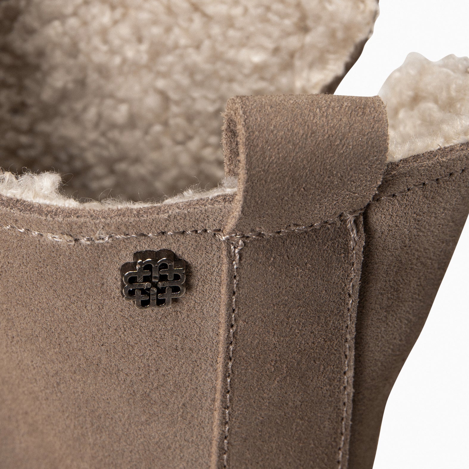 LAPONIA – Botin de mujer de piel de borrego TAUPE
