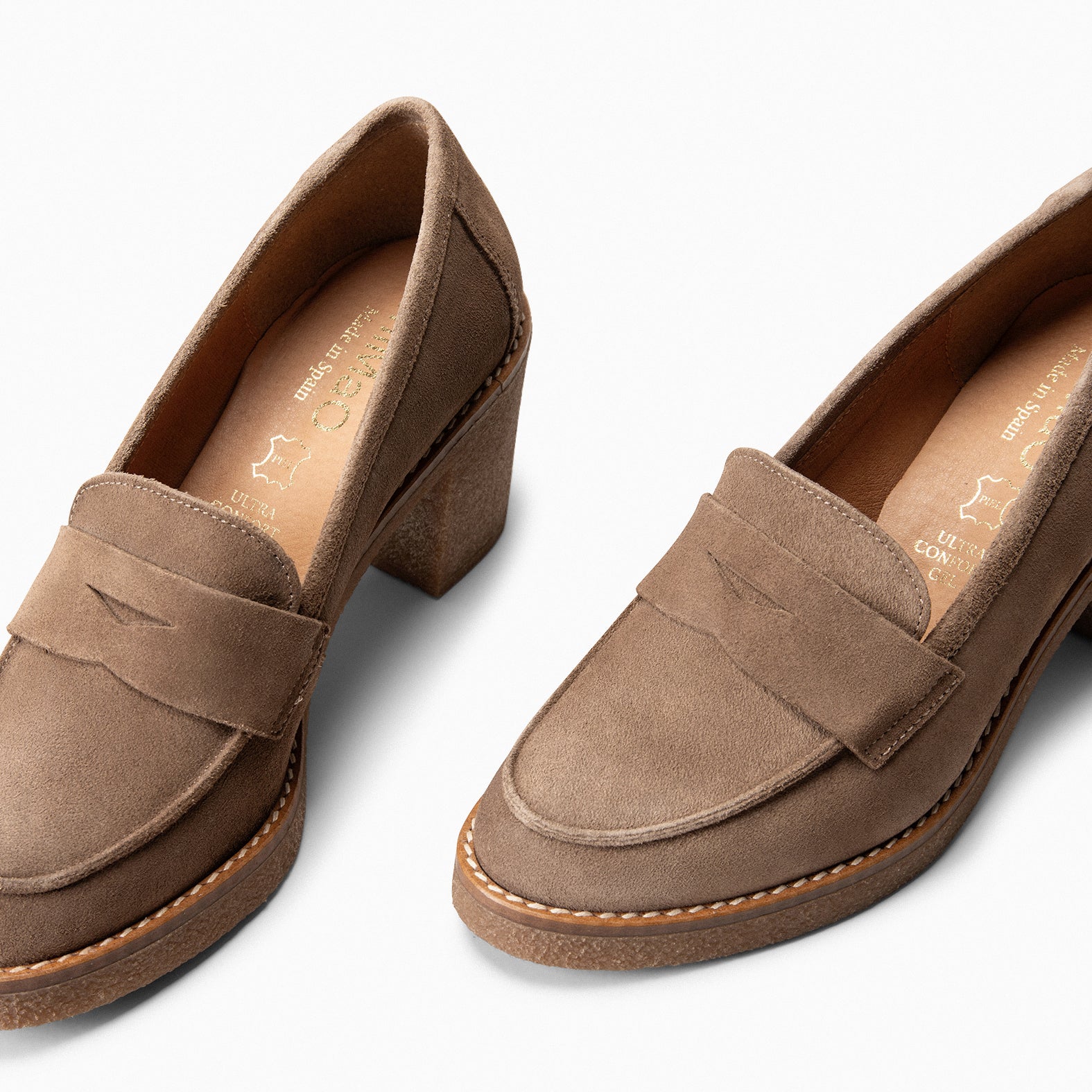 MOKKA – Mocasín de serraje con tacón TAUPE