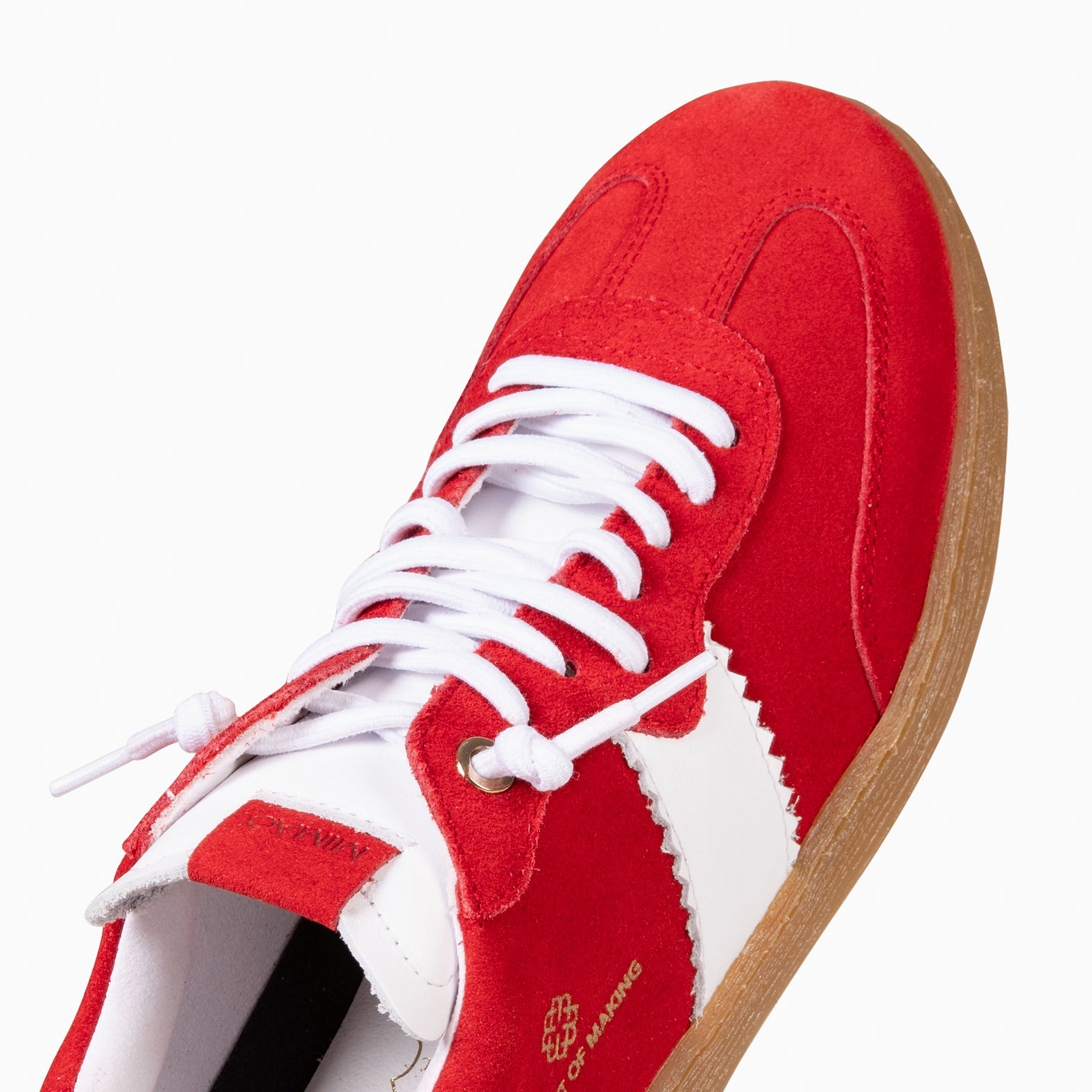 STÜDIO 01 - DEPORTIVOS ROJO