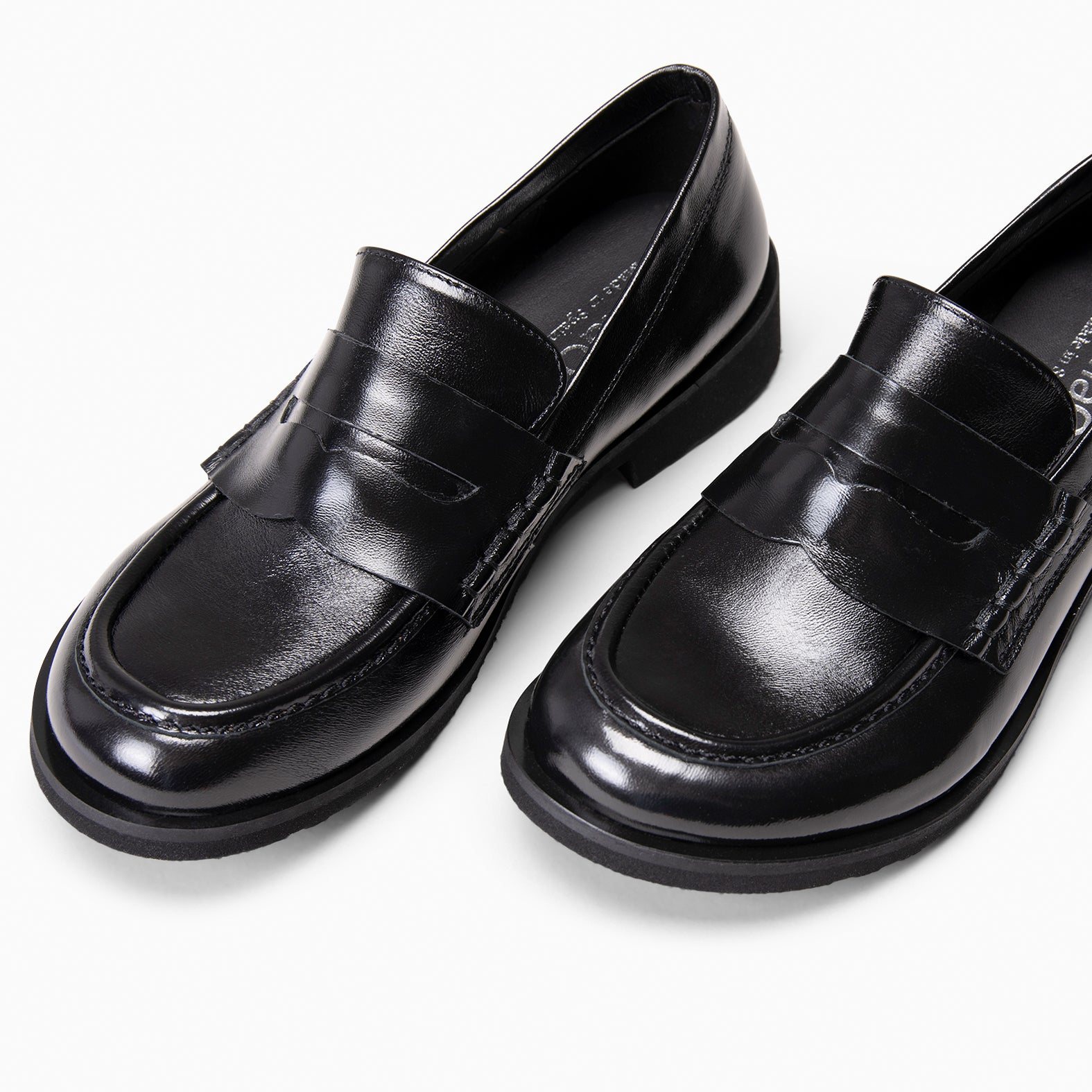 HARVARD - Mocasines planos de piel NEGRO