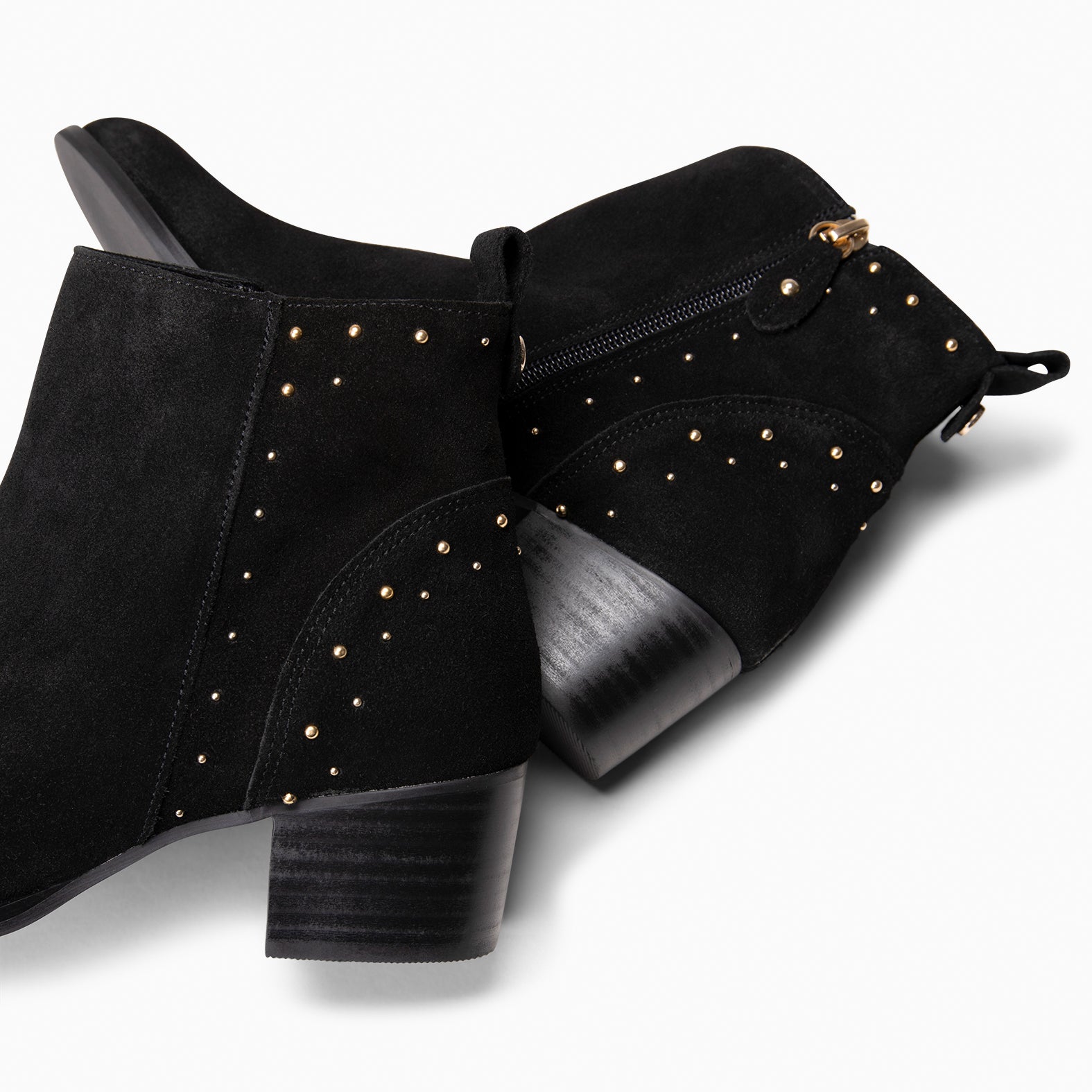 DUSTY – Botines de serraje con tachas NEGRO