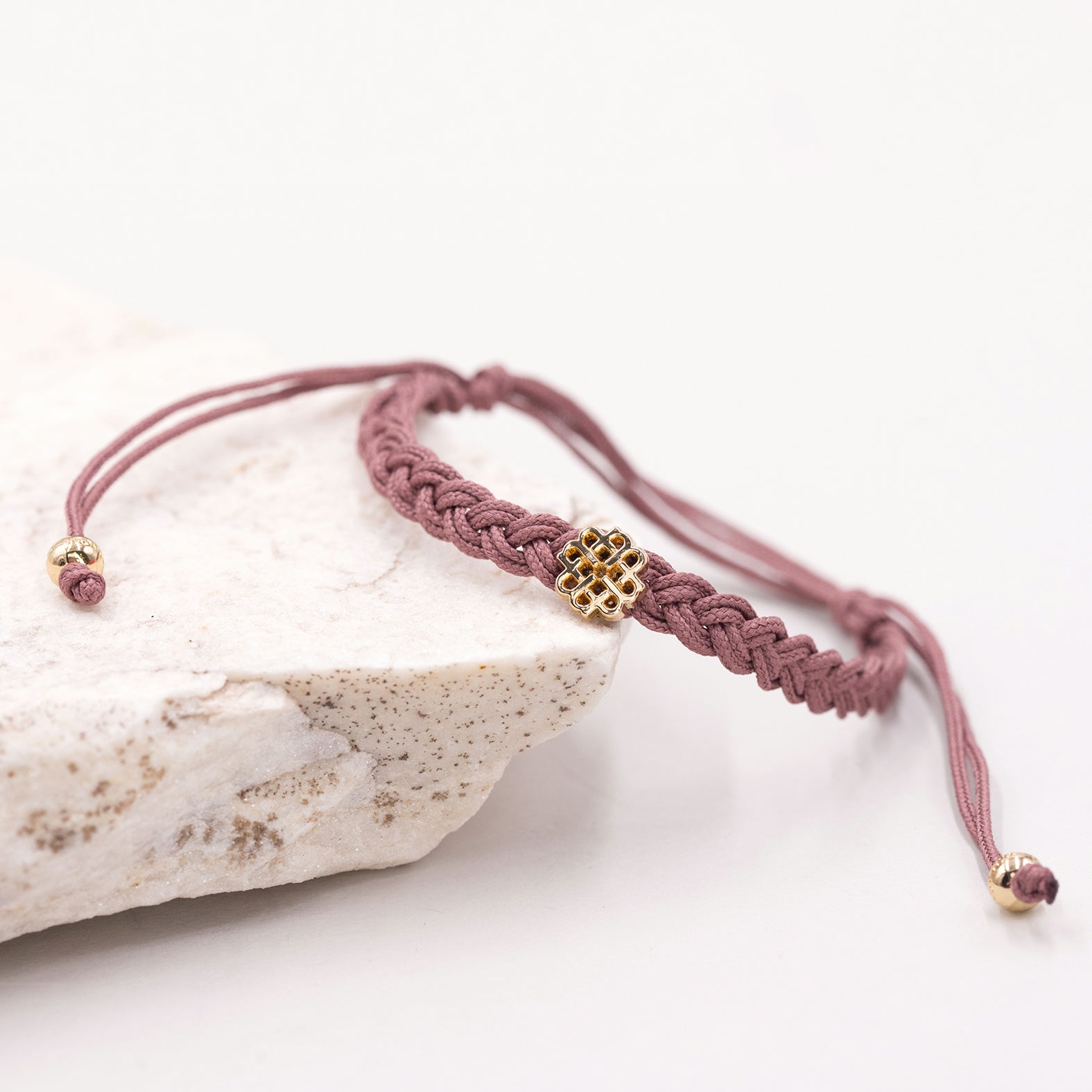 PULSERA ROSA DE LA EMPATÍA ORO