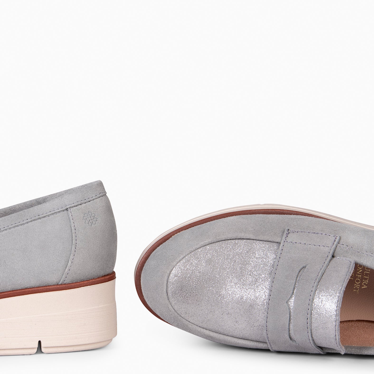 BETTY – Mocasín con cuña GRIS