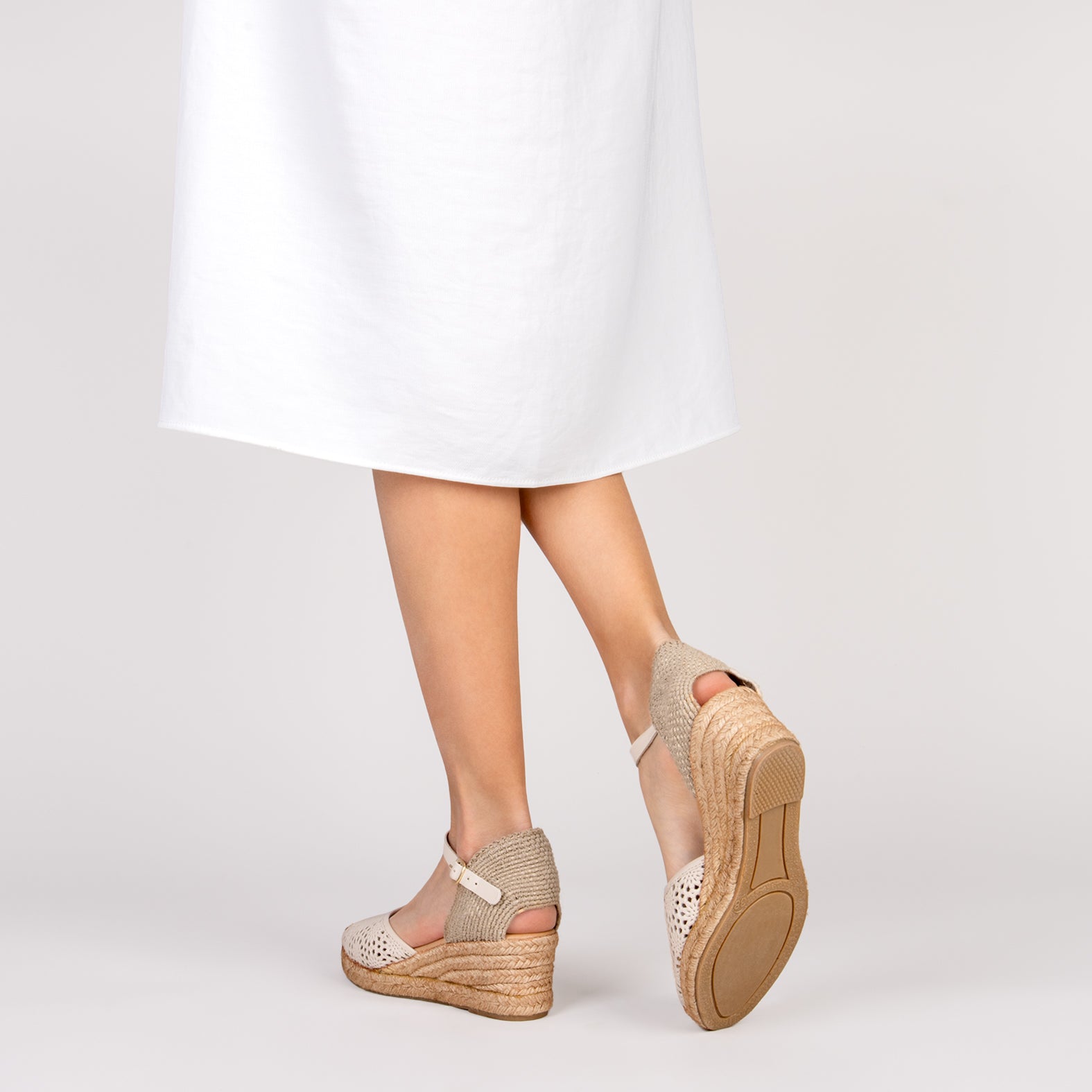 MALDIVAS - Cuñas de Esparto con pala de Napa BEIGE
