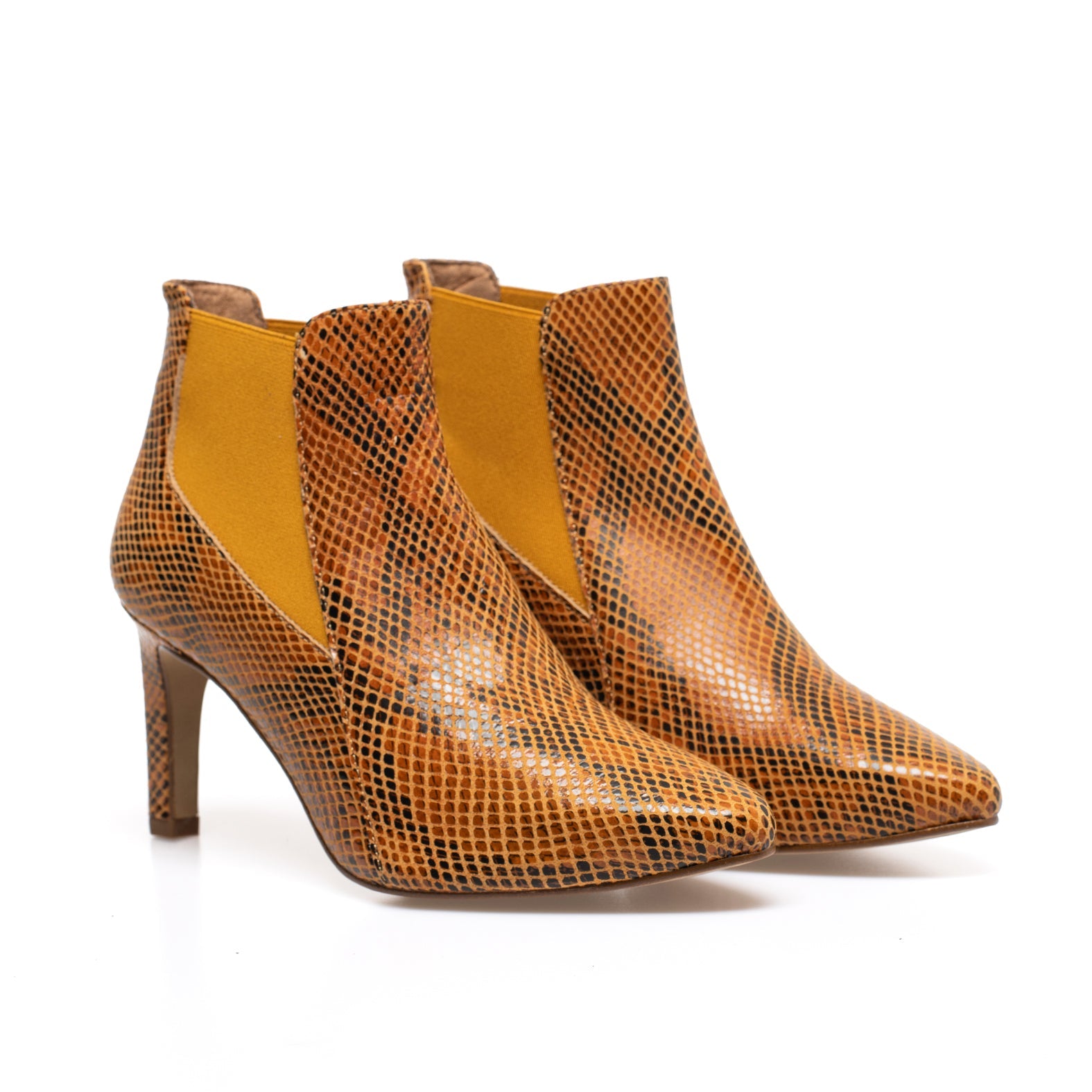 SAUVAGE Botín animal print tacón NARANJA