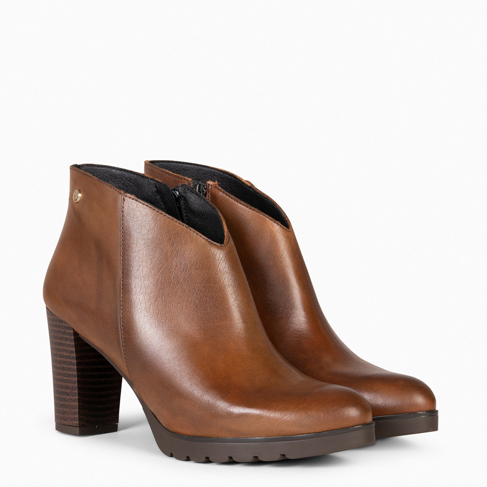 CLASSIC - Botines de mujer con tacón en CAMEL