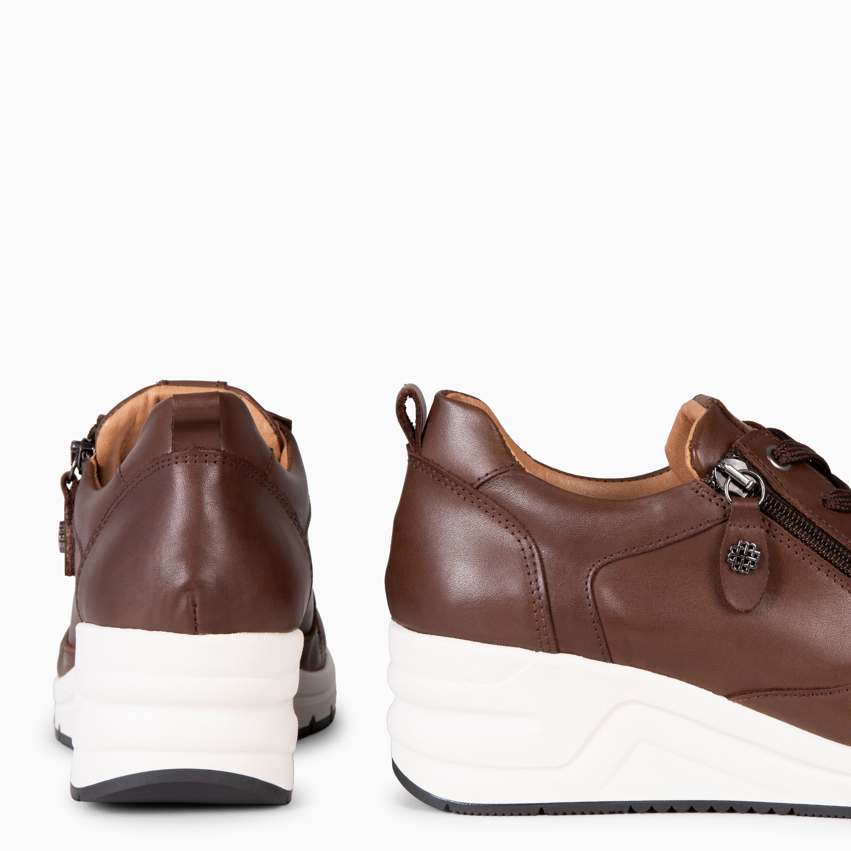 NIMES – Zapatillas deportivas con adorno cremallera MARRON