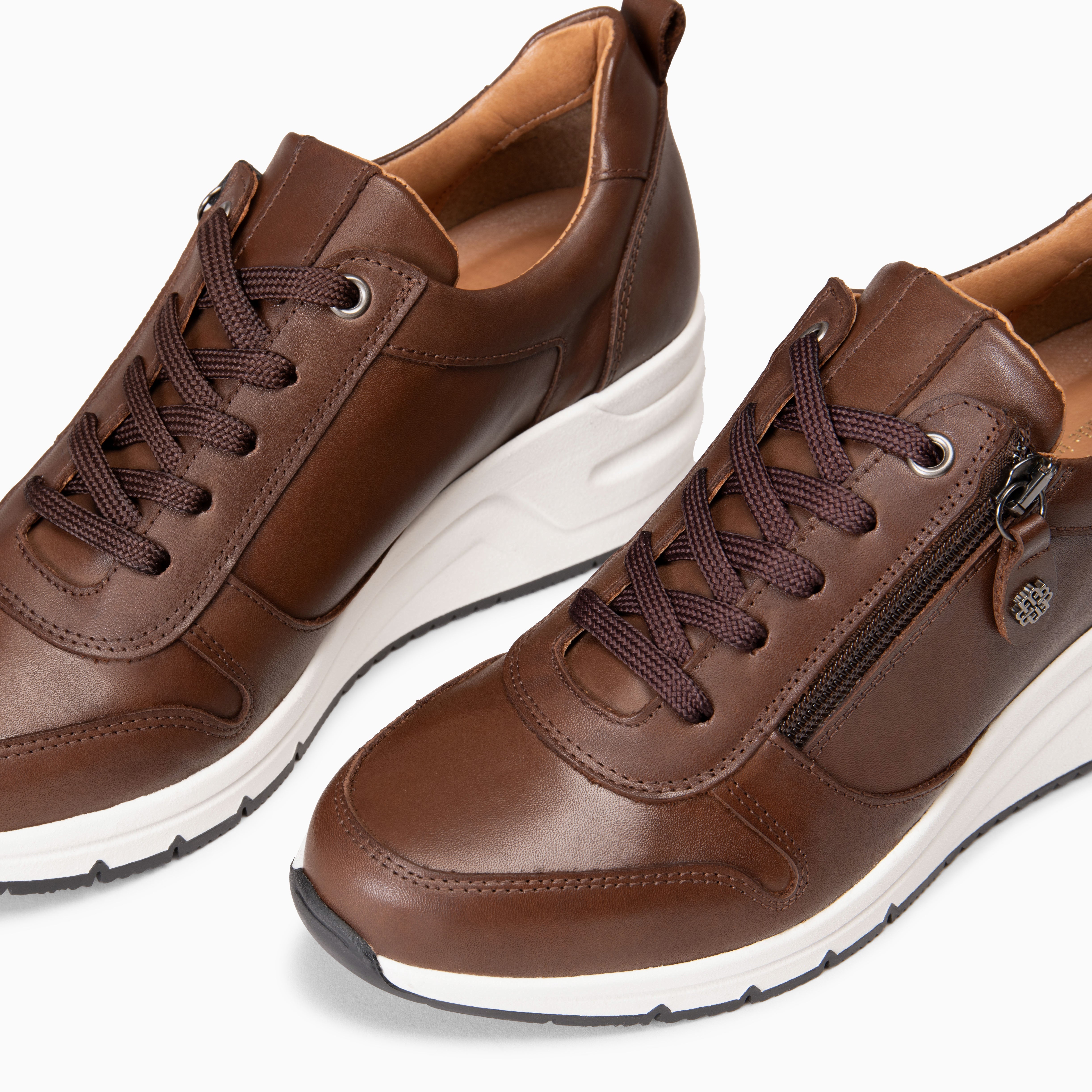 NIMES – Zapatillas deportivas con adorno cremallera MARRON