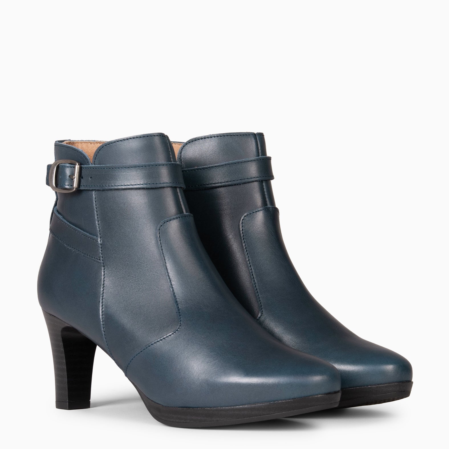 MILÁN – Botines de tacón y pulsera decorativa MARINO