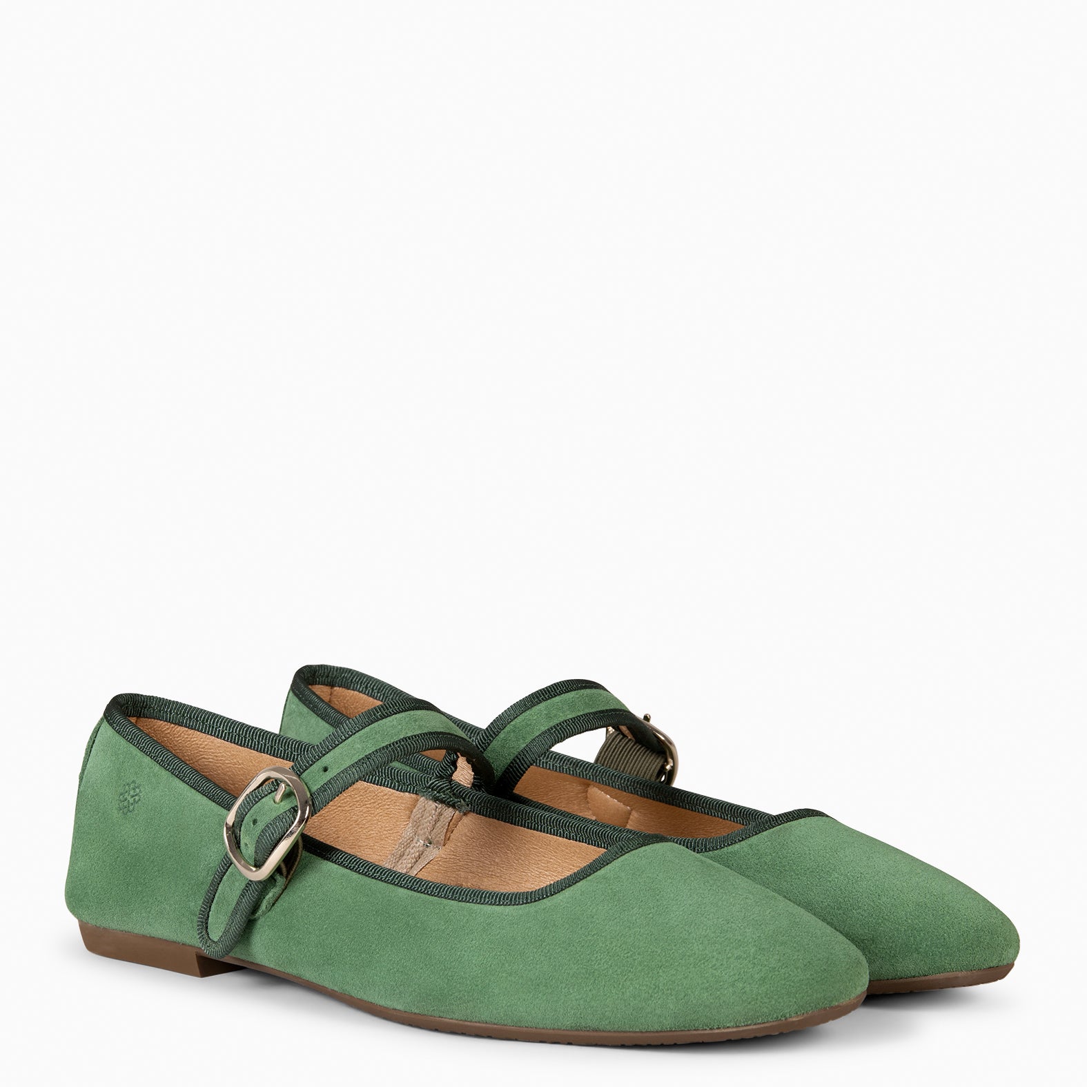 CLARA - Mercedita con puntera cuadrada VERDE