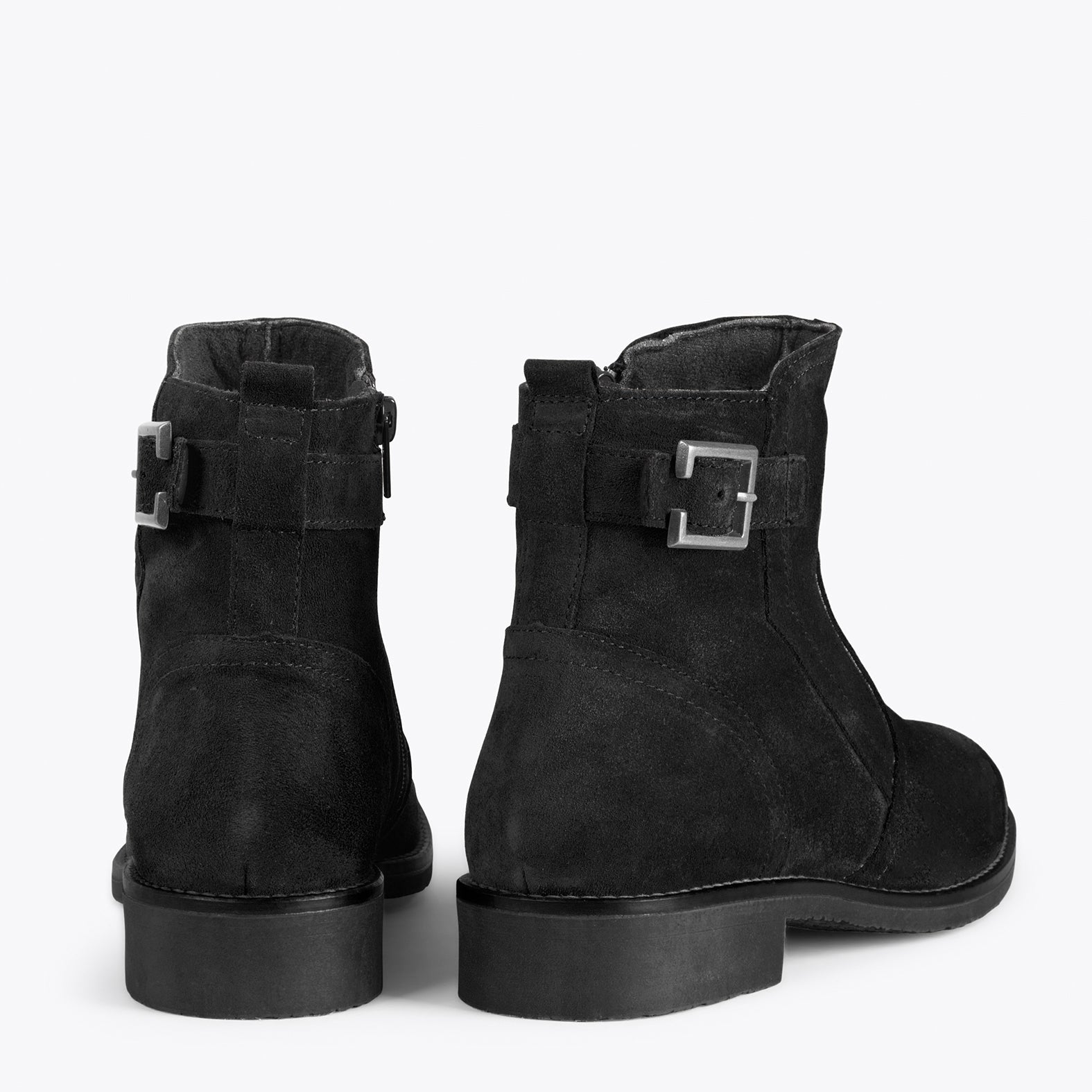 BIKER – Botines bajos con hebilla NEGRO