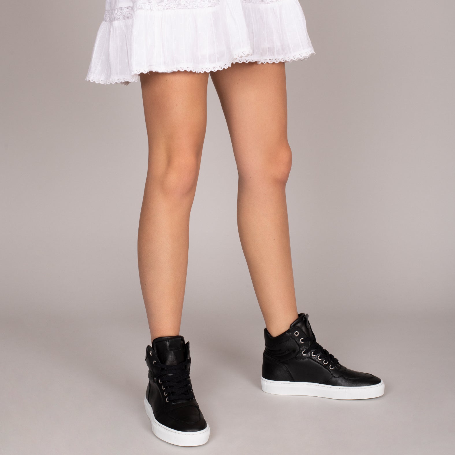 BASKET - Zapatillas altas de mujer NEGRO