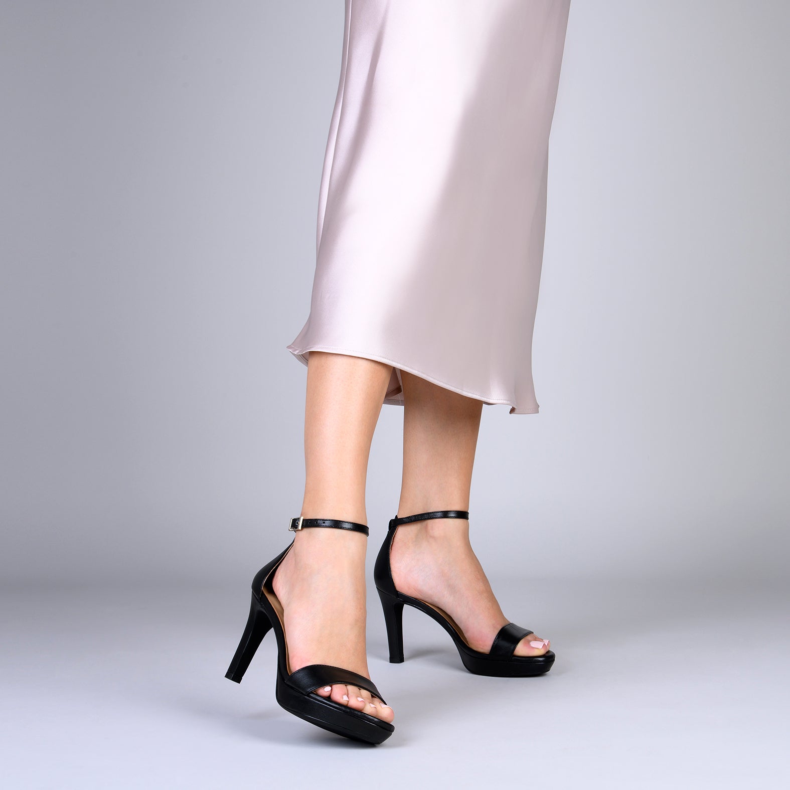 FIESTA - Sandalias de tacón alto y plataforma NEGRO