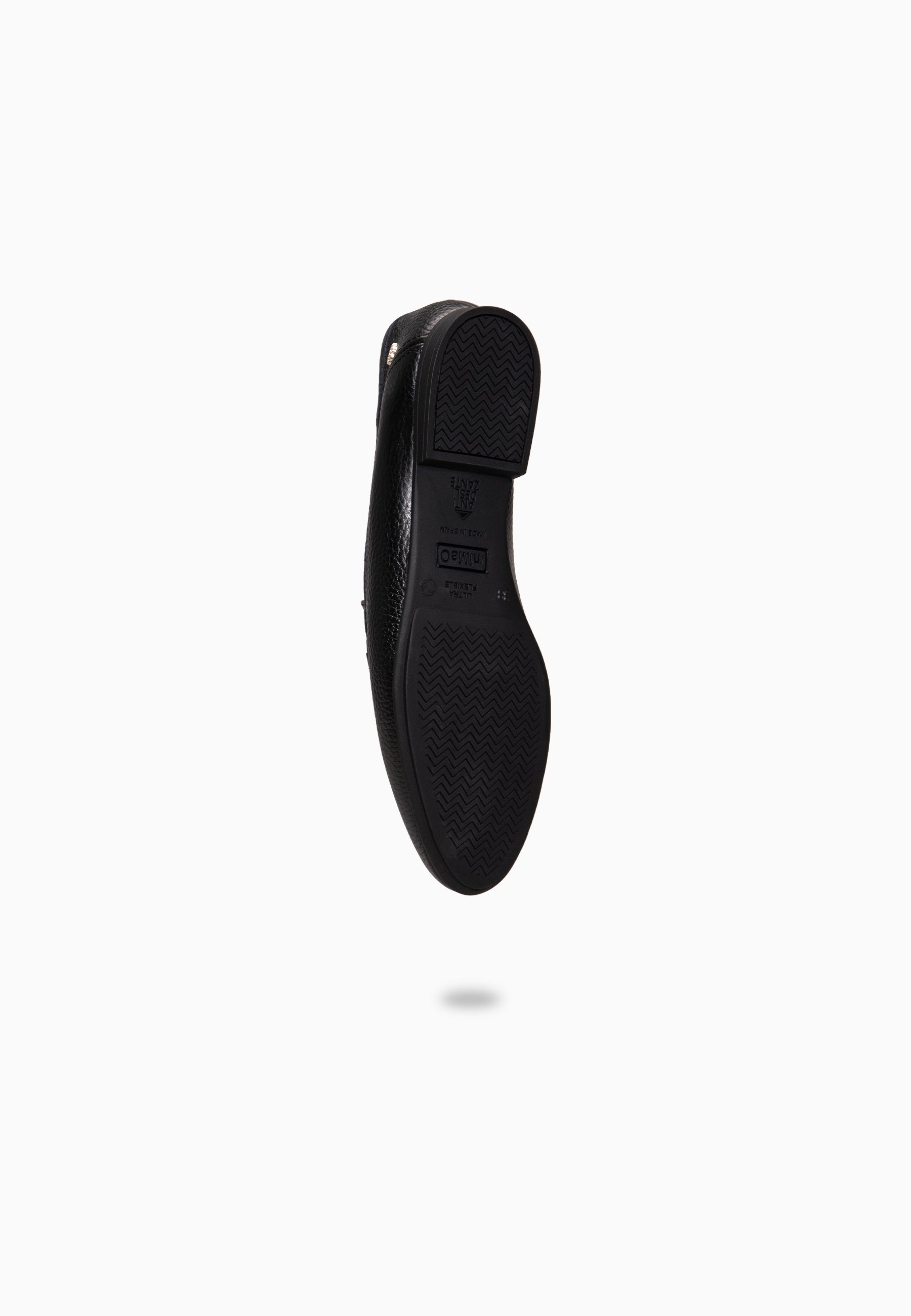 STYLE – Mocasines planos con adorno metalizado NEGRO