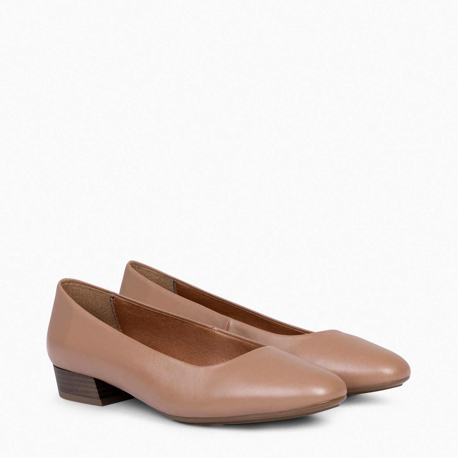 URBAN XS - Zapatos de tacón bajo de napa NUDE