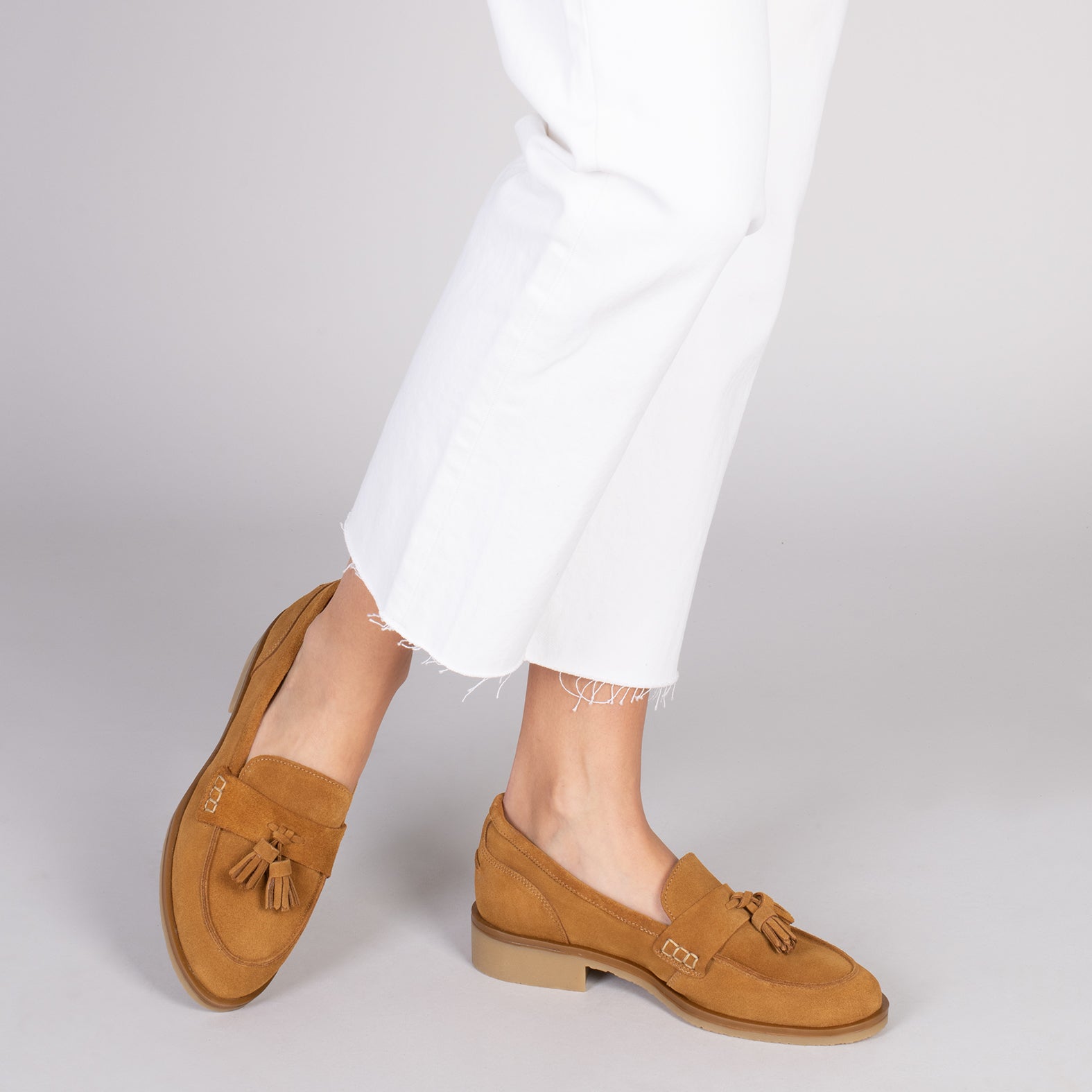CASTELLANO CASUAL - Mocasín plano con borla WHISKY