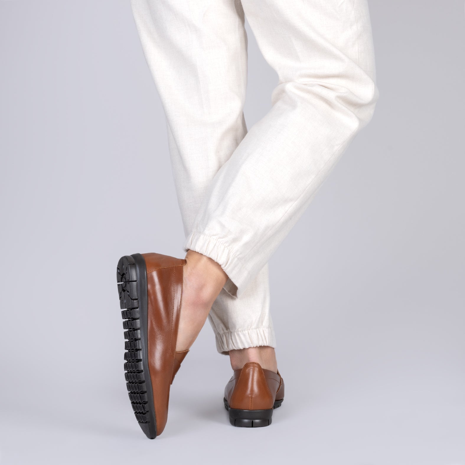 360 - Mocasines cómodos CAMEL