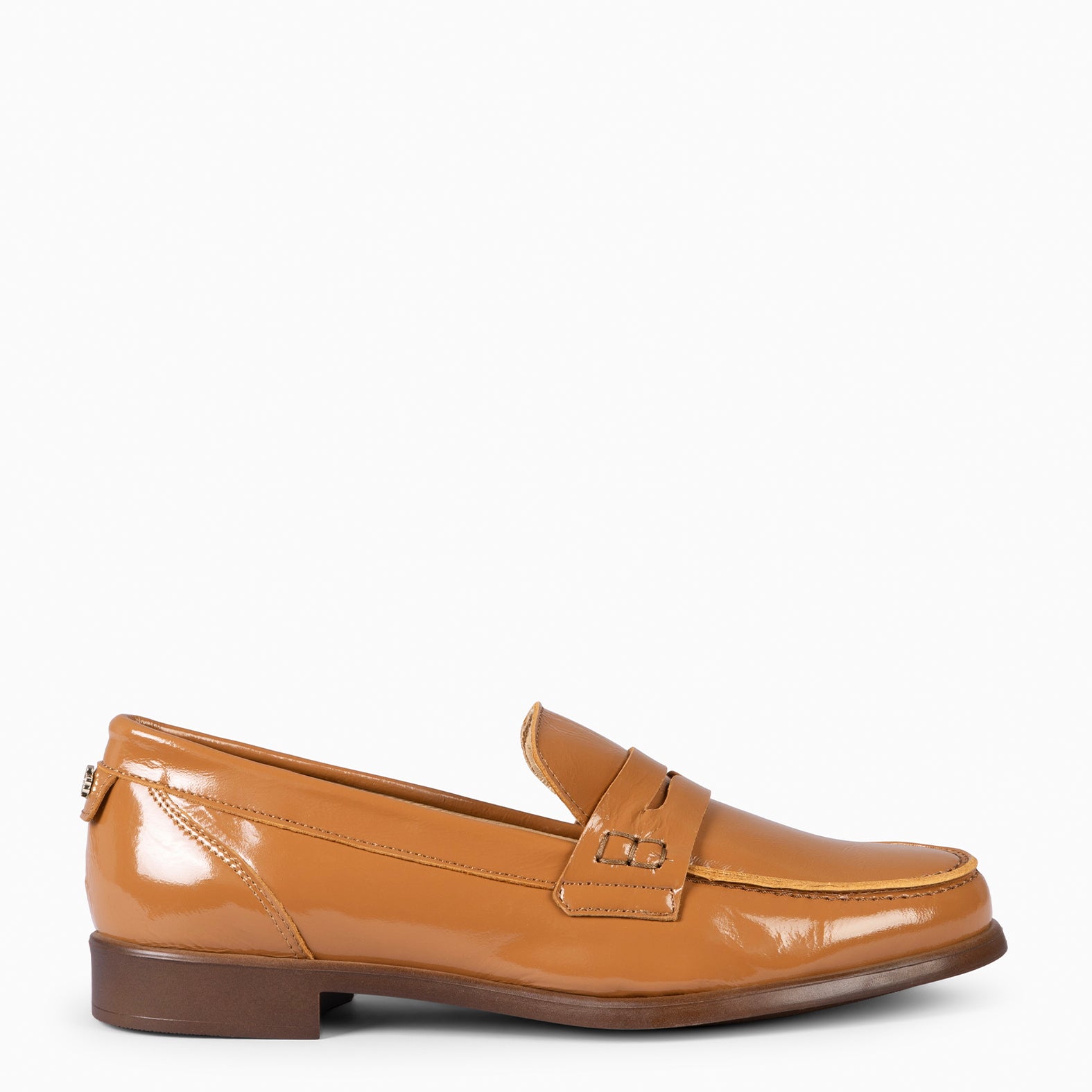 ABBY - MOCASÍN ELEGANTE DE NAPA CAMEL