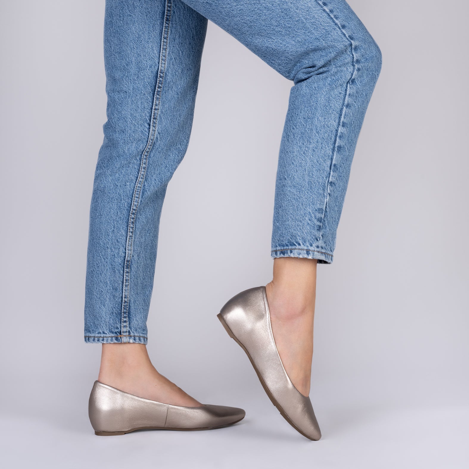 URBAN CUÑA - Zapatos con cuña interna DORADO