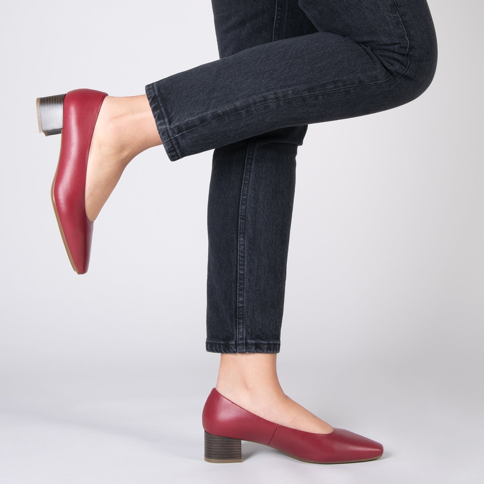 URBAN LADY - Zapatos de tacón bajo de napa GRANATE