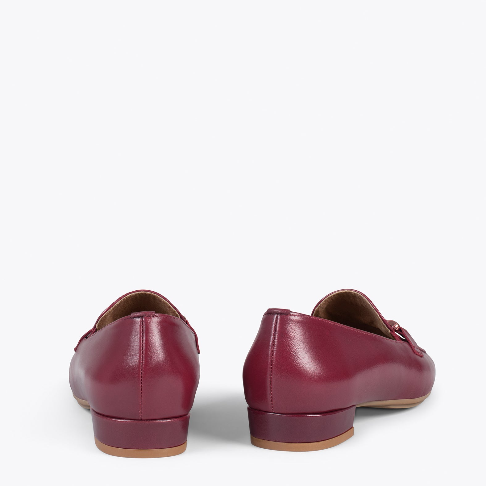 STYLE - Mocasines con detalle metalizado BURDEOS