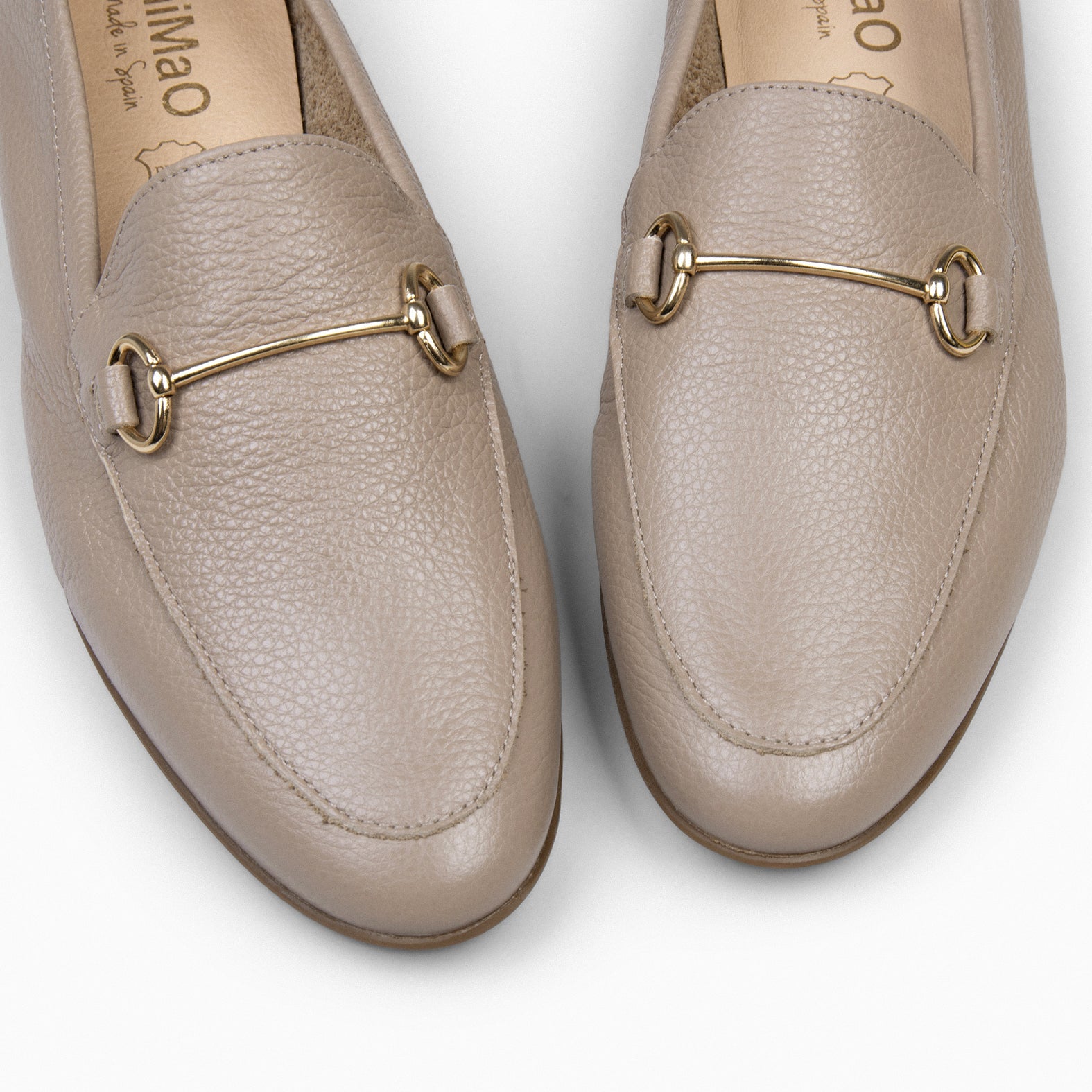 STYLE – Mocasines planos TAUPE con adorno metalizado