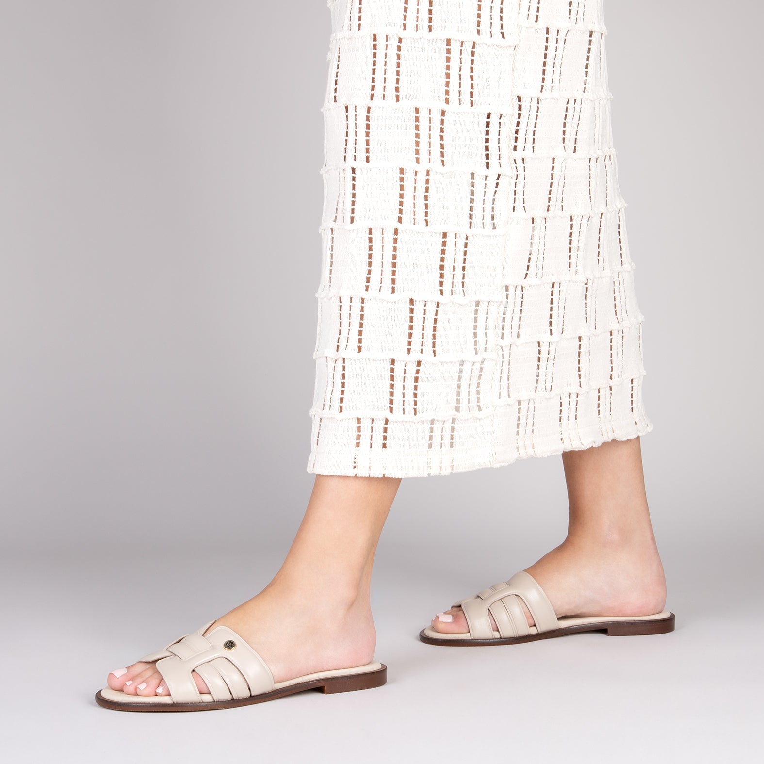 MENFIS - Sandalias elegantes de pala BEIGE