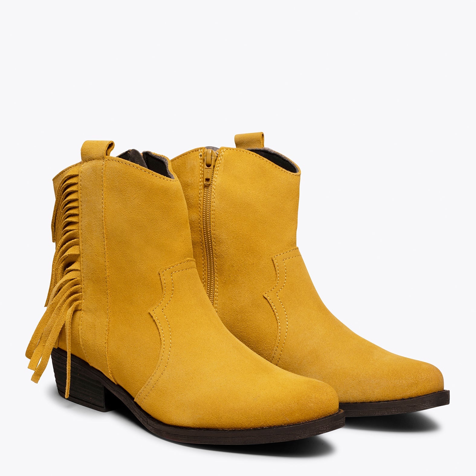 BOHO- Botín cowboy MOSTAZA con flecos