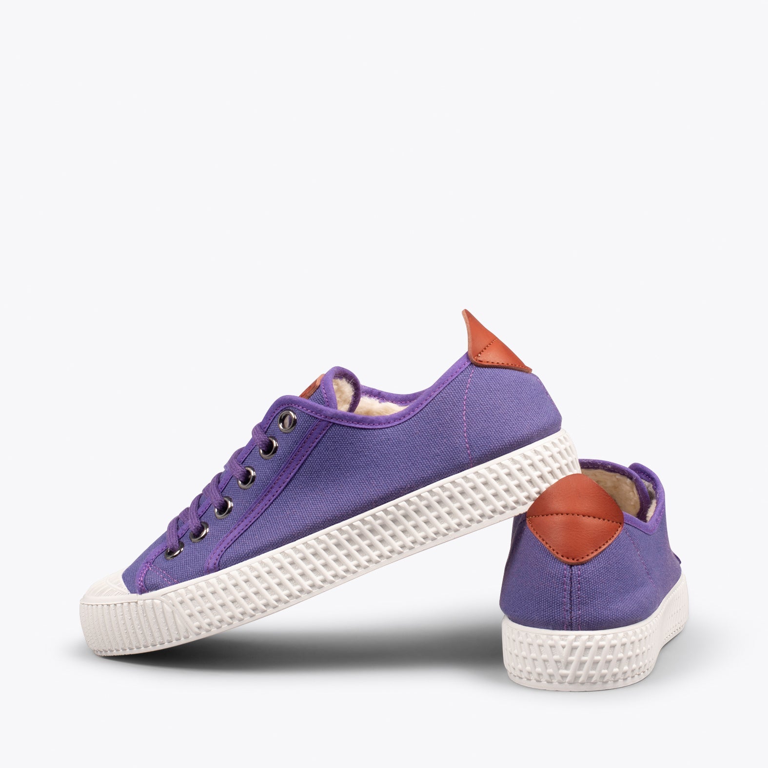 BAMBA – Zapatillas de lona hidrófuga con borreguito LILA