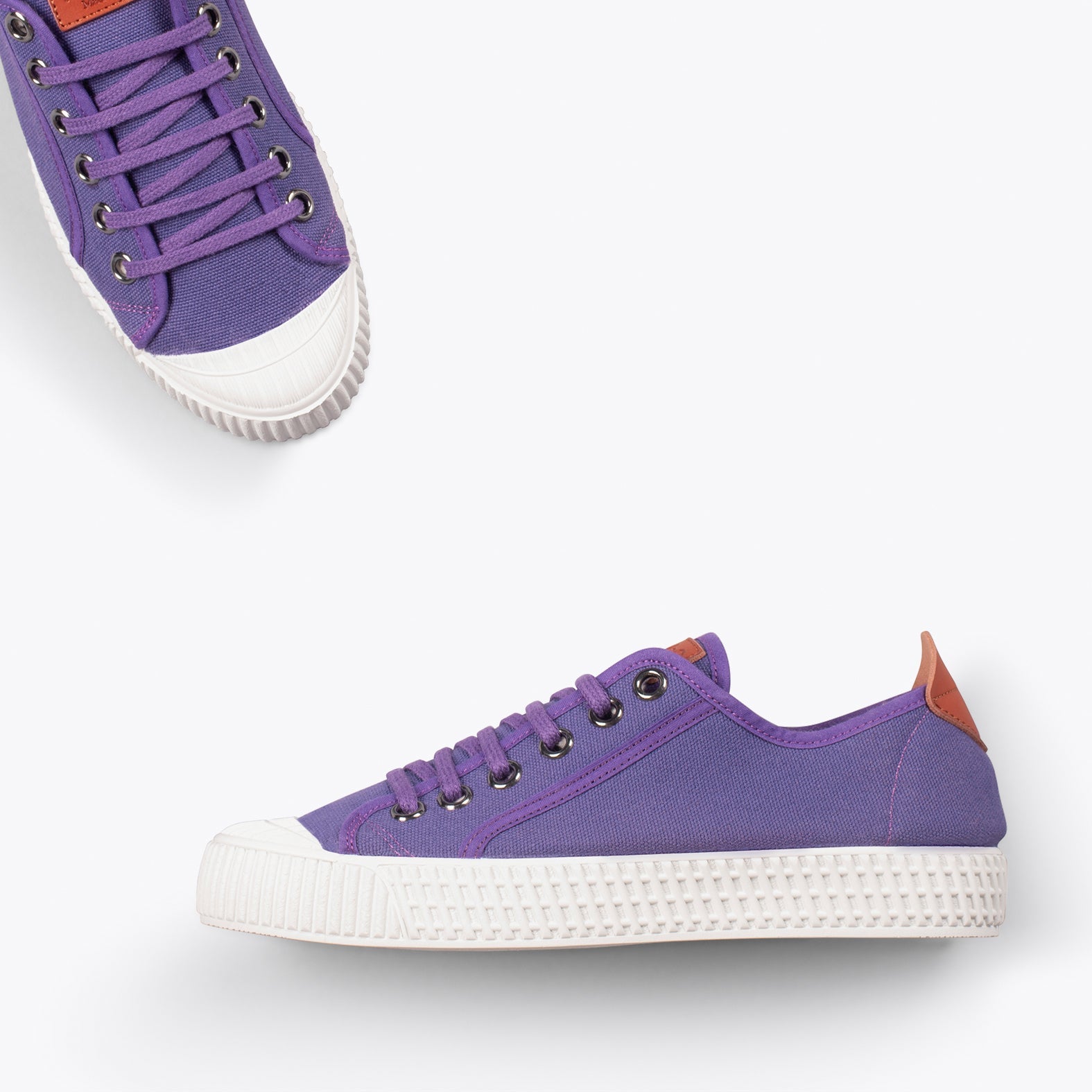 BAMBA – Zapatillas de lona hidrófuga con borreguito LILA
