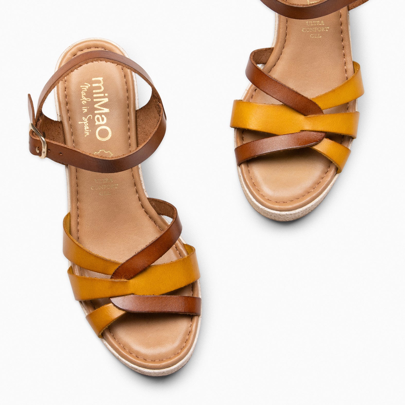 LARISA - Sandalia de plataforma CAMEL