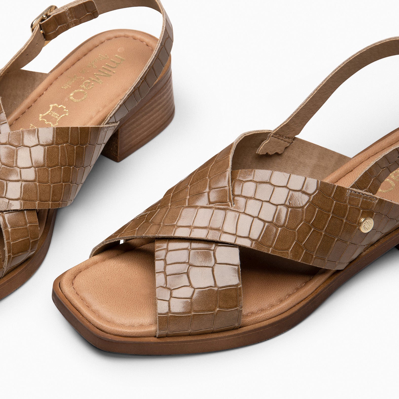 BETANIA - Sandalias planas de piel grabado coco TAUPE