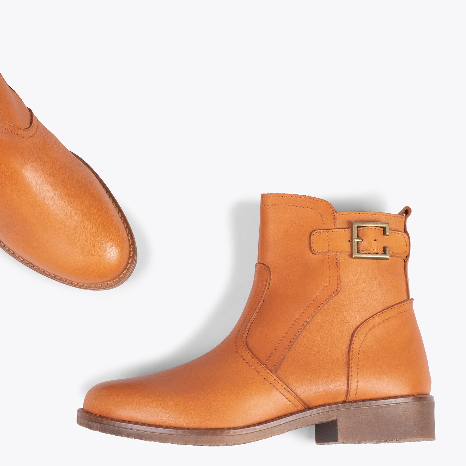BIKER – Botines bajos con hebilla MARRÓN