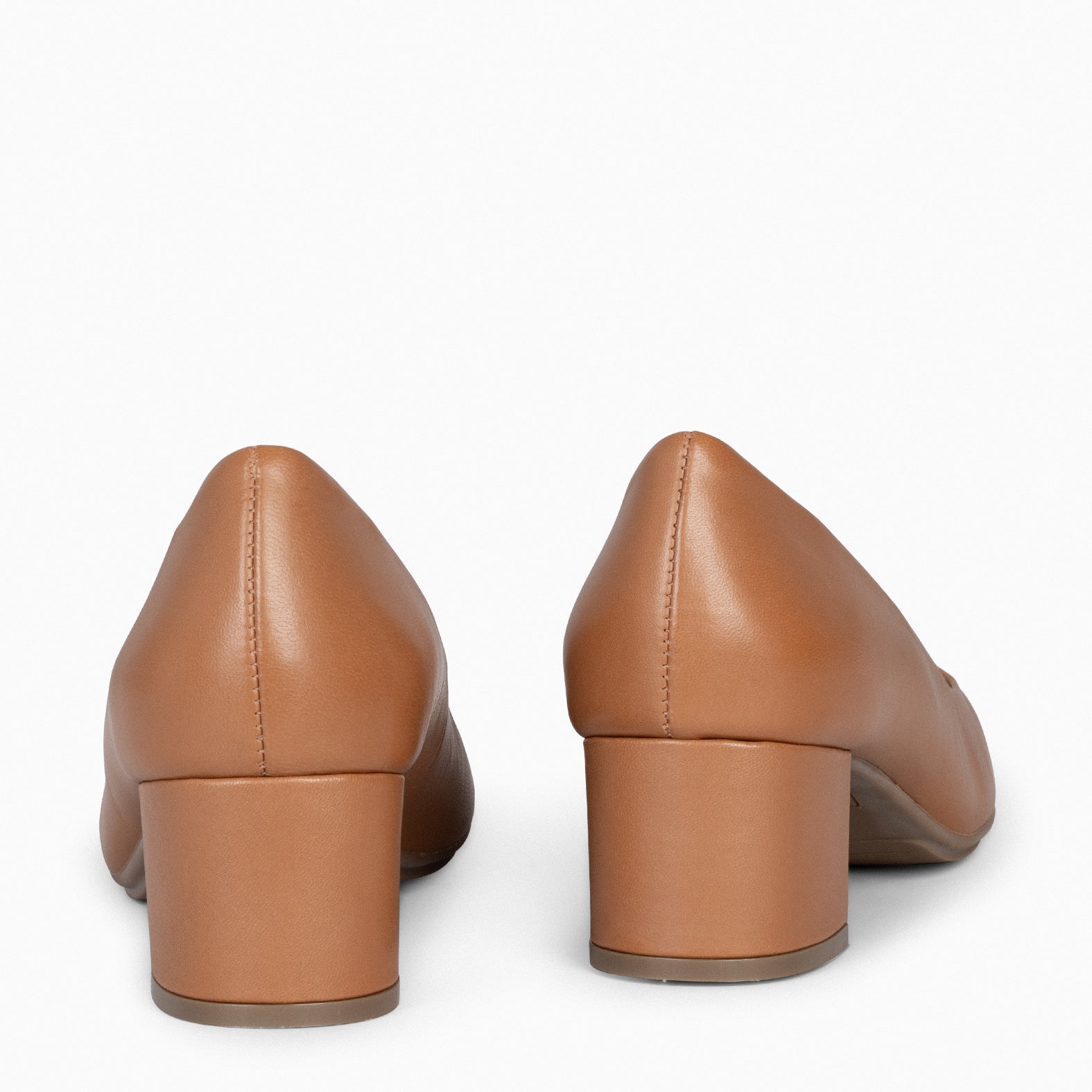 URBAN REDONDO SALON - Zapatos de tacón bajo de napa CAMEL