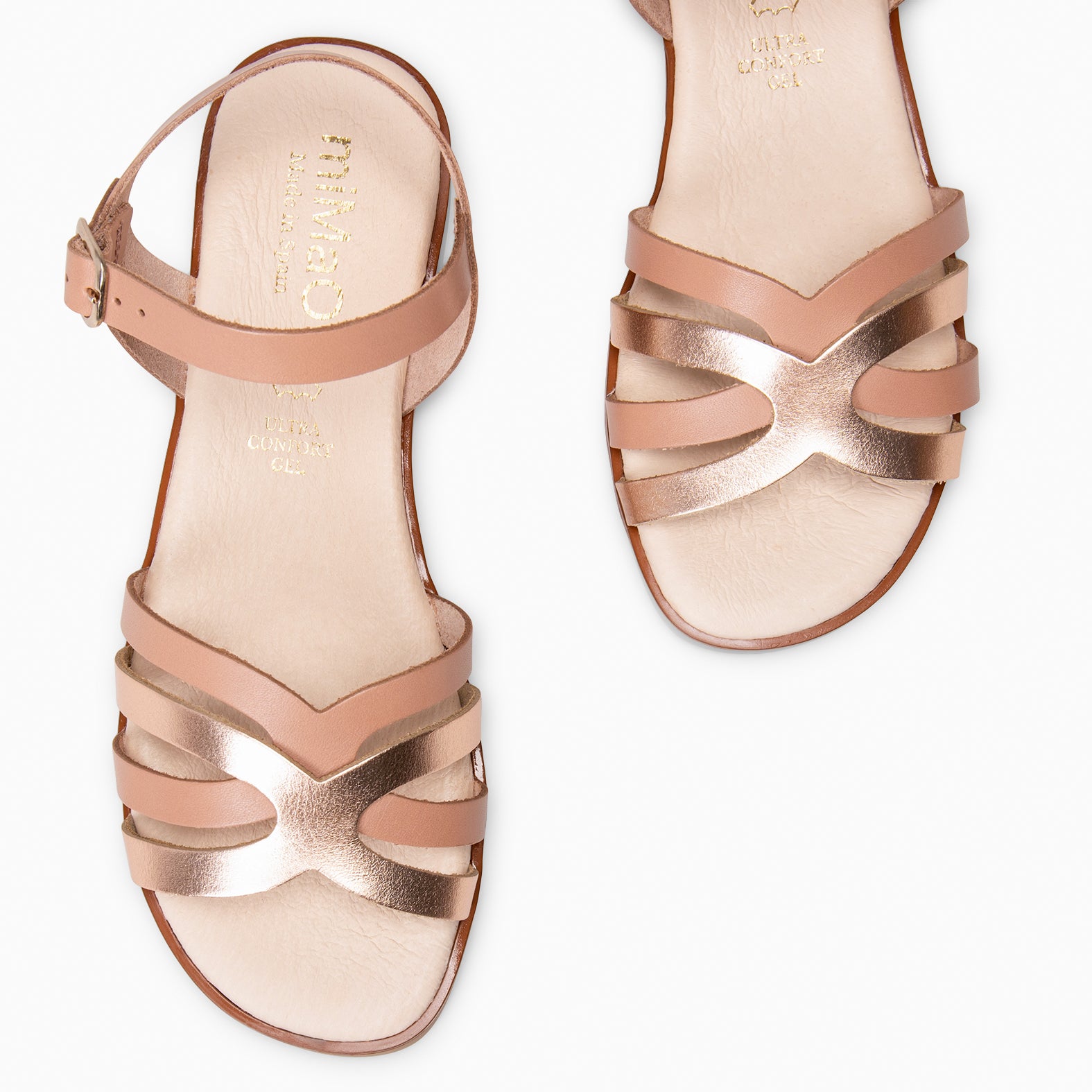 BELISA - Sandalia plana de piel de vaquetilla en NUDE ORO ROSA
