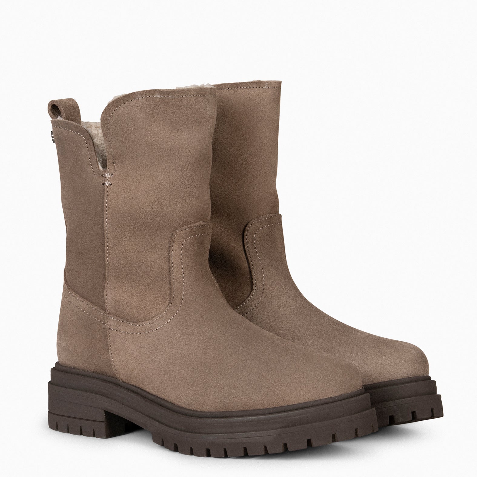 LAPONIA – Botin de mujer de piel de borrego  TAUPE