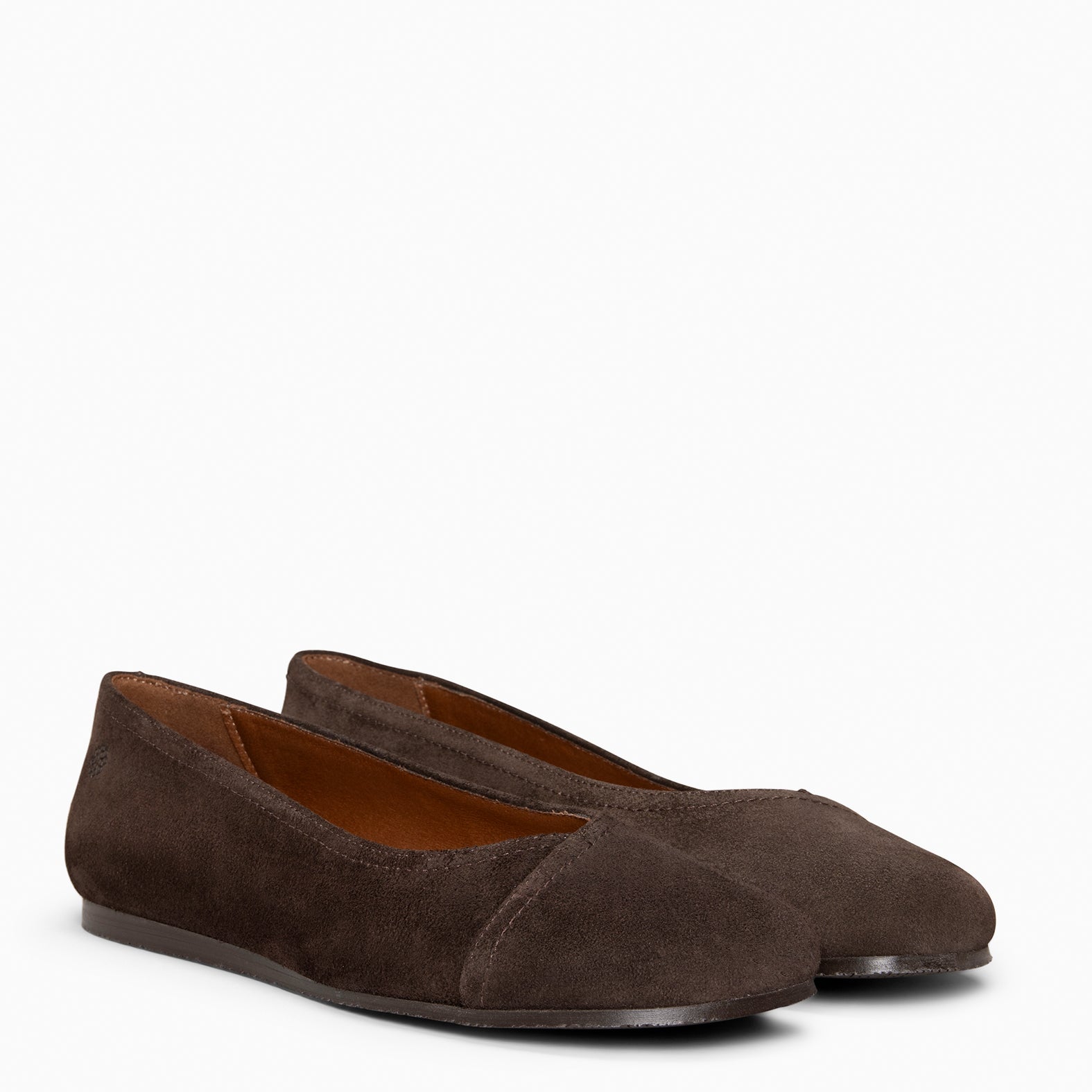PLUMA - Bailarina baresoft de serraje en MARRON