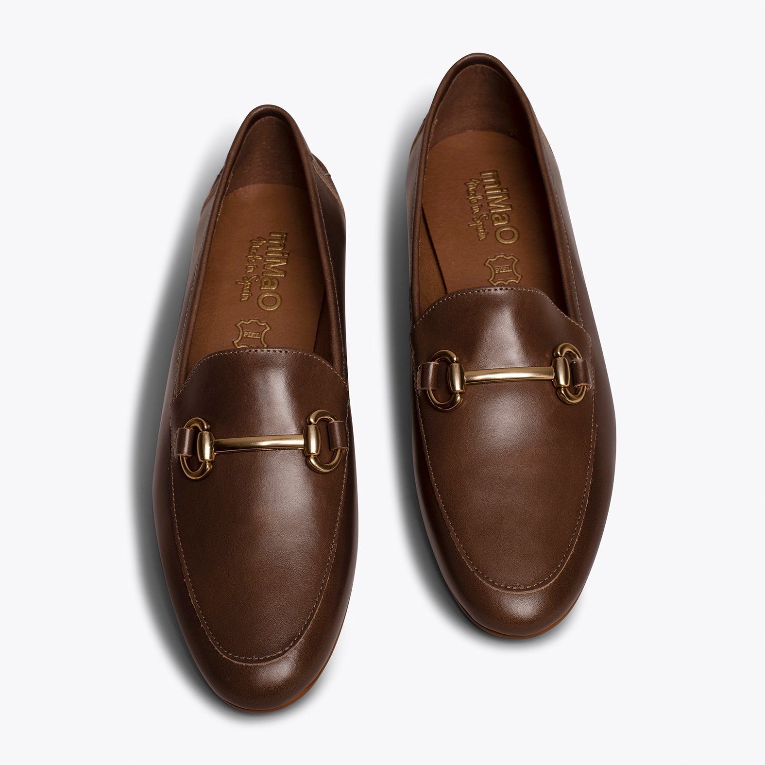STYLE- Mocasín CUERO con detalle metálico