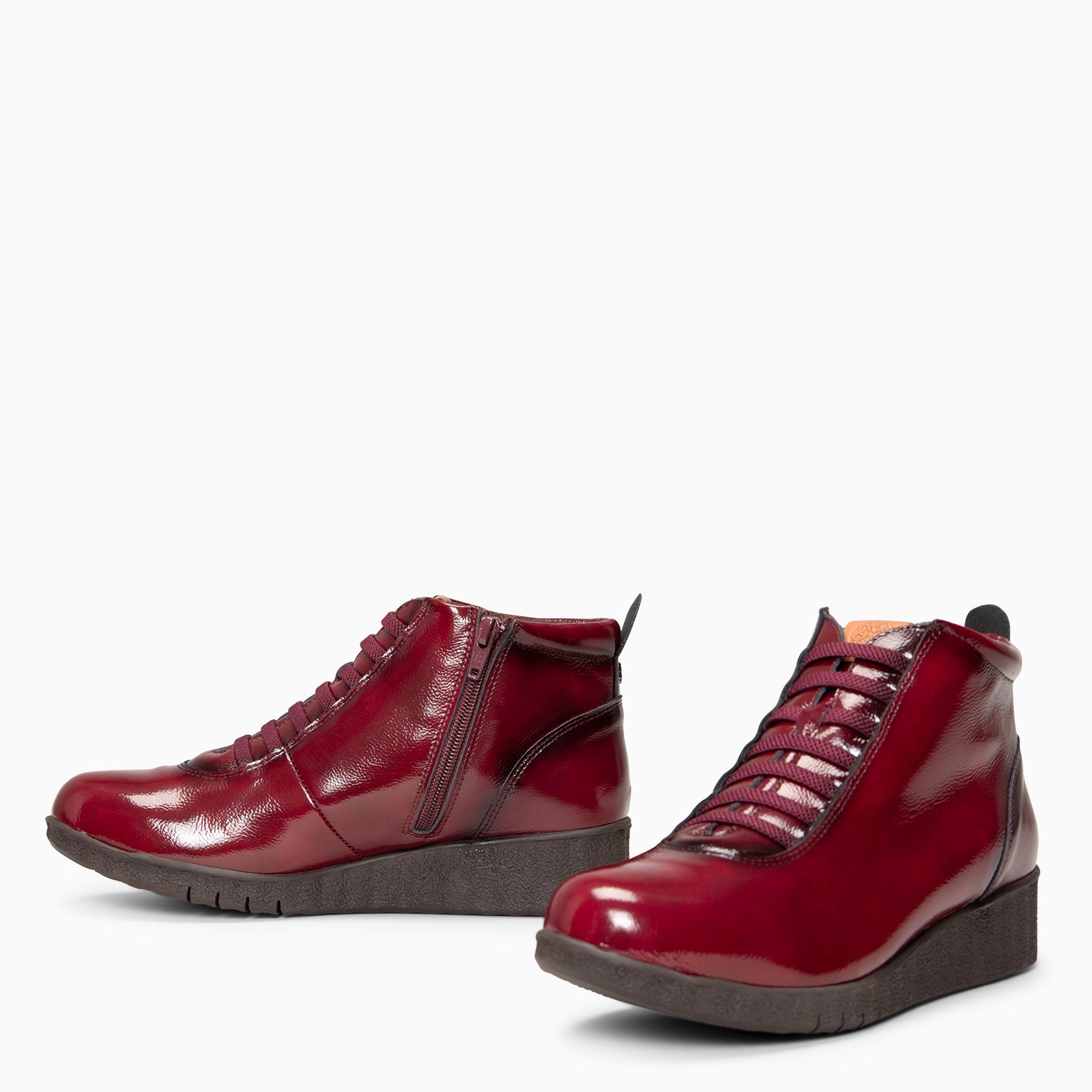 FLEXY - Zapatillas de charol BURDEOS abotinadas