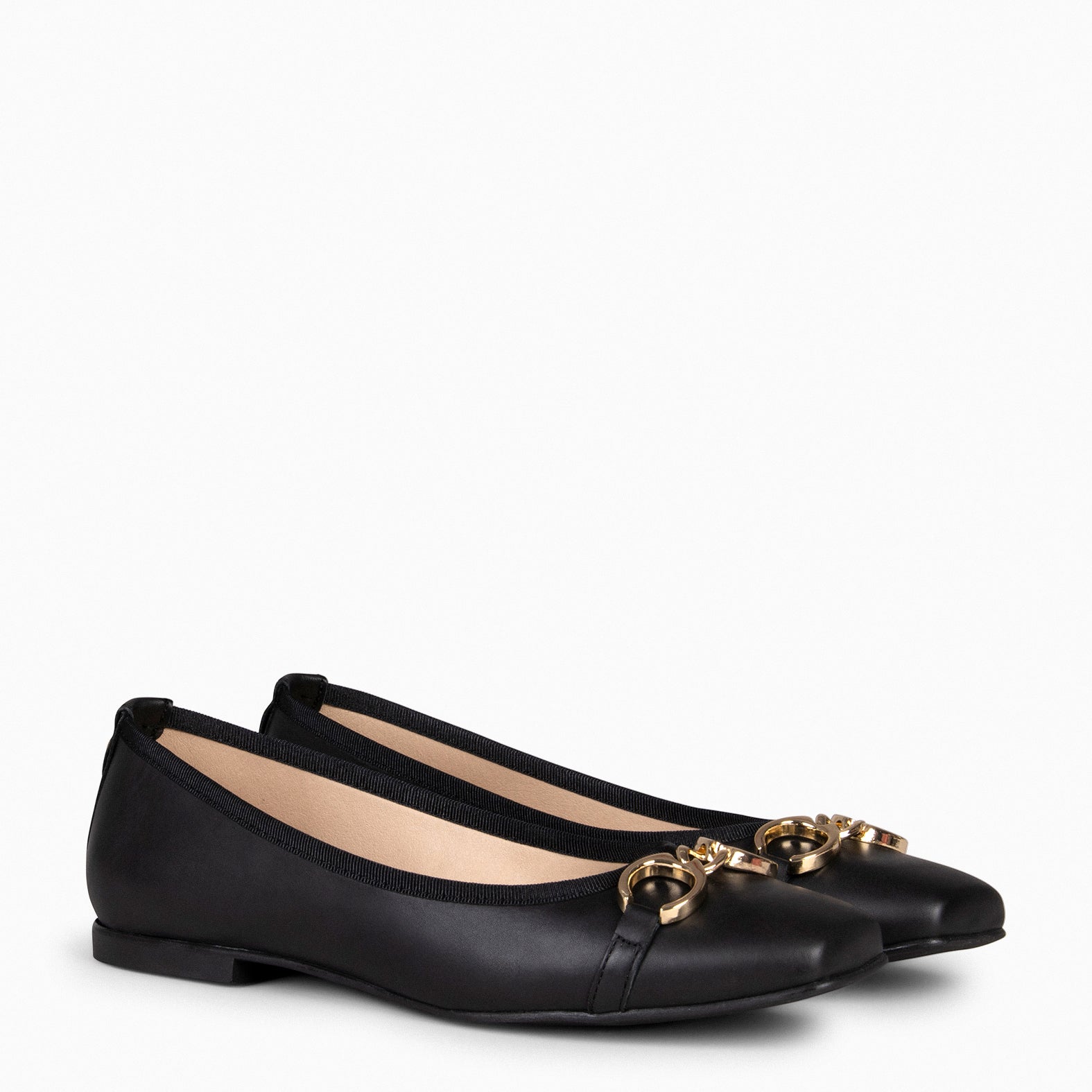 SIMBI - Manoletina con estribo NEGRO