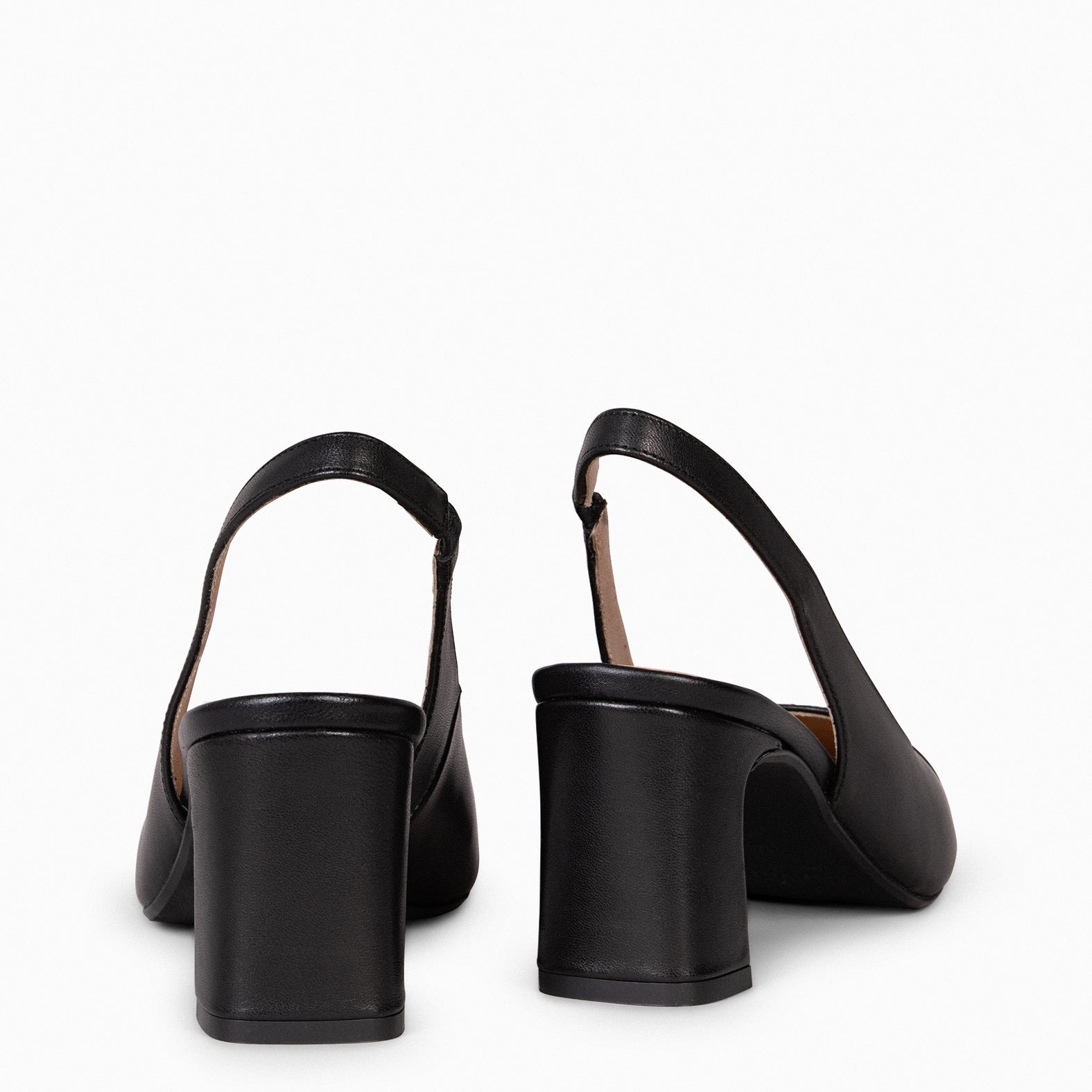 DIANA - Zapato con puntera afilada NEGRO