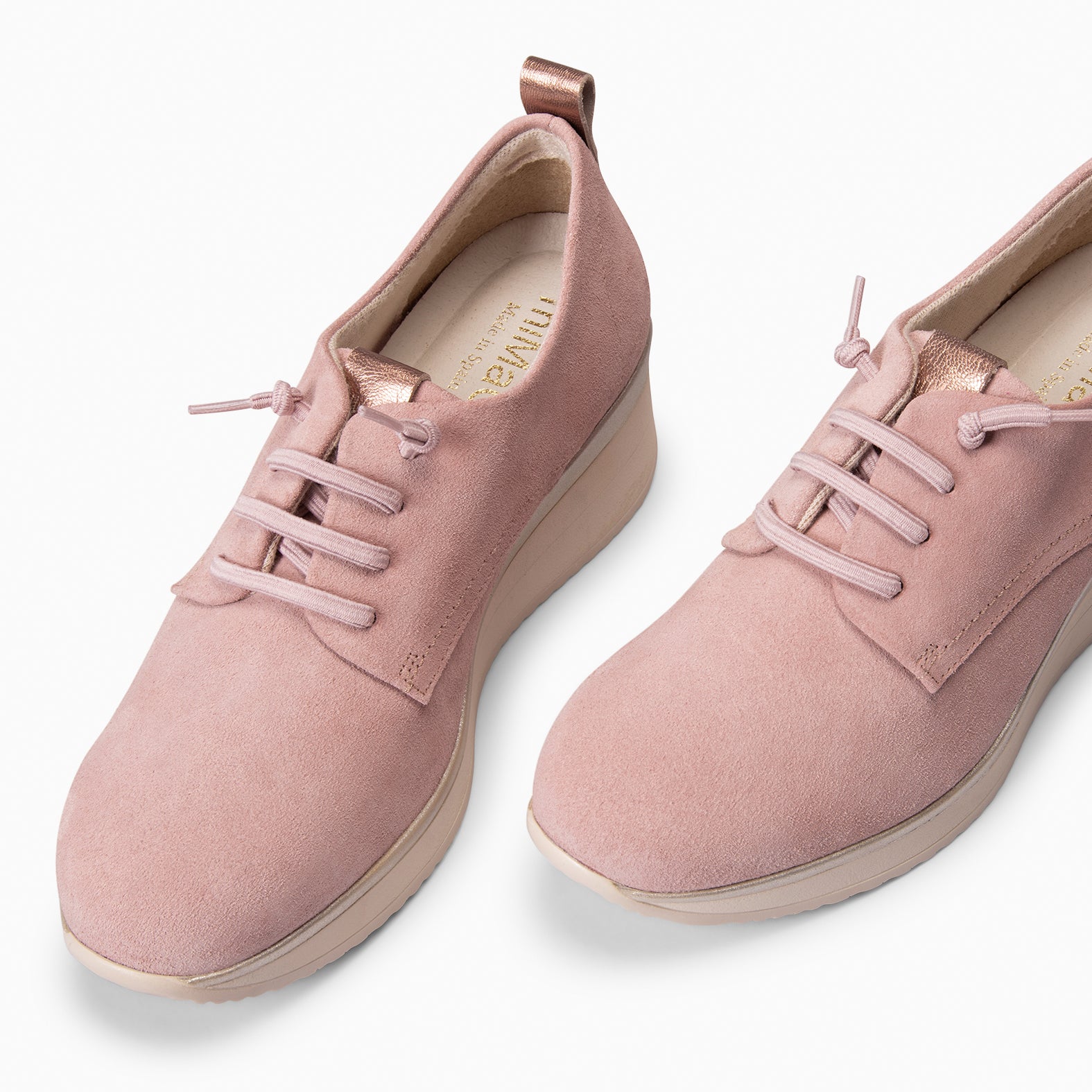 CASSEL - DEPORTIVA CON CUÑA ROSA